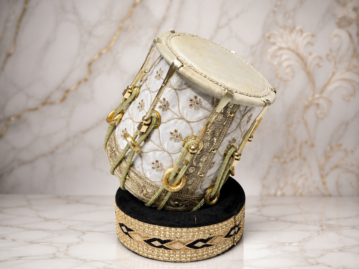 Half-Dholaks