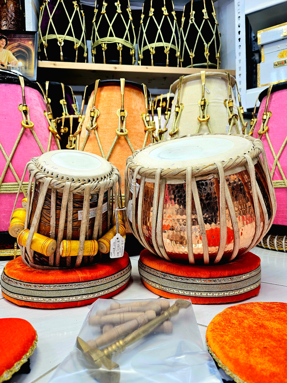 Mahogany Sonnet: 5.25" Mahogany Wood D# Dayan + 9.5" 4.1kg Bronze Copper Bayan Reverse Syaahi Exotic Professional Tabla Set *"Starting From" Price is for Dayan Only*