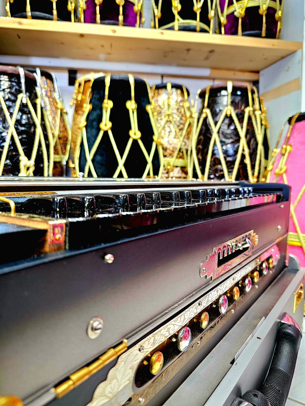 Nishant's Custom Harmonium Build Draft (10% Deposit Link)