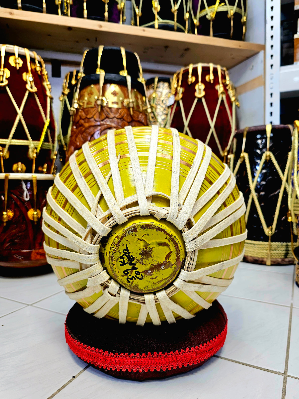Sunburst Yellow: 9.5" 3.9kg Painted Copper Bayan