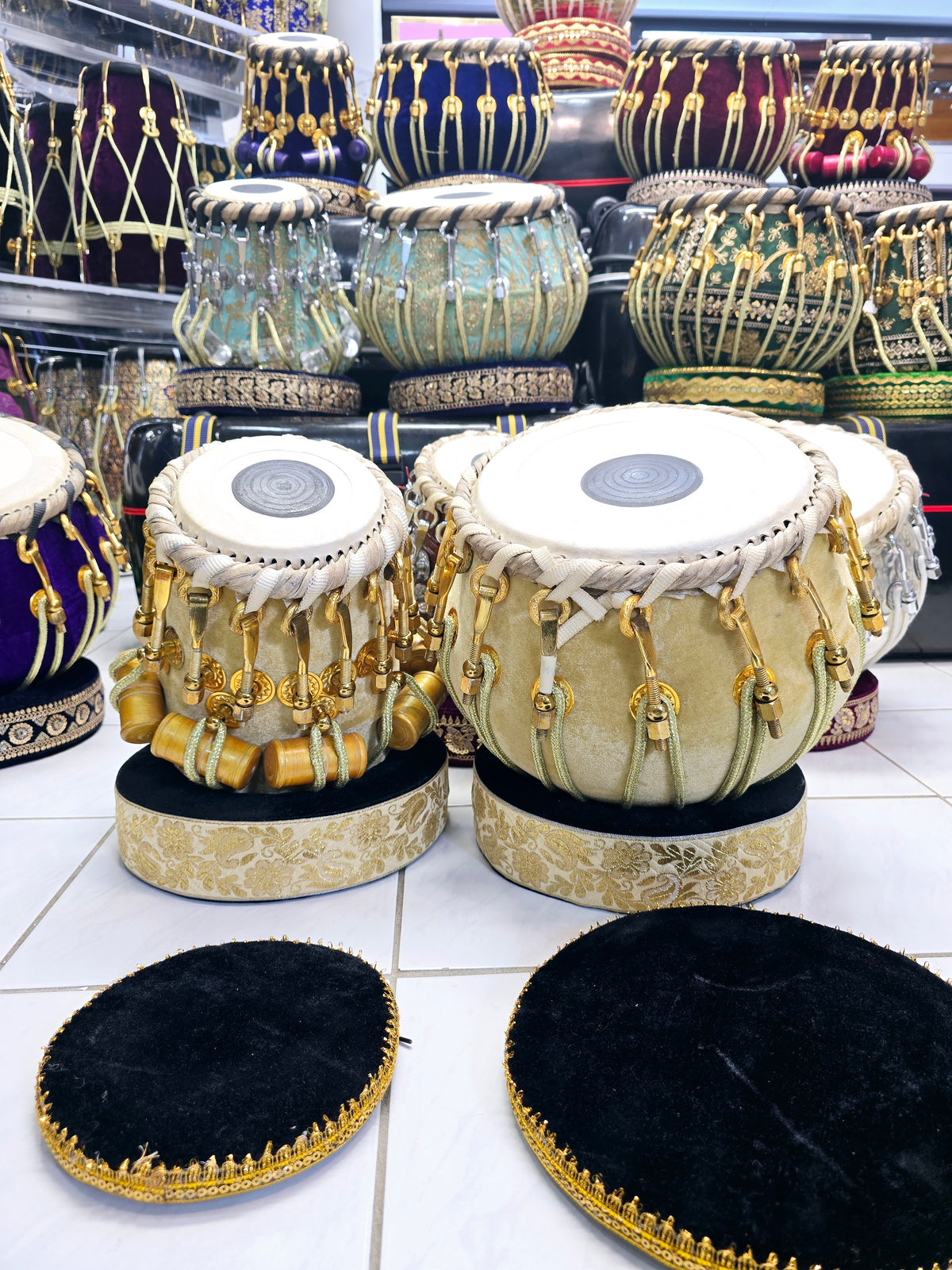 Golden Resonance Velvet Tabla Set – Red Sheesham Dayan & Copper Bayan with Pure Brass Bolts *Very Slight Ringing Sound* *Rings & Covers Replaced with Golden Velvet Coloured Ones (See Final Picture)*