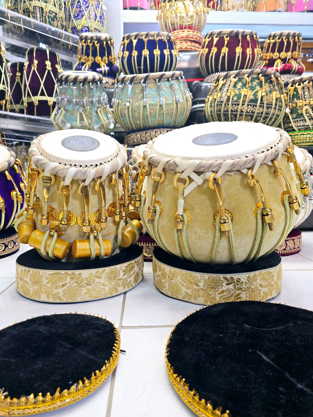 Golden Resonance Velvet Tabla Set – Red Sheesham Dayan & Copper Bayan with Pure Brass Bolts *Very Slight Ringing Sound* *Rings & Covers Replaced with Golden Velvet Coloured Ones (See Final Picture)*