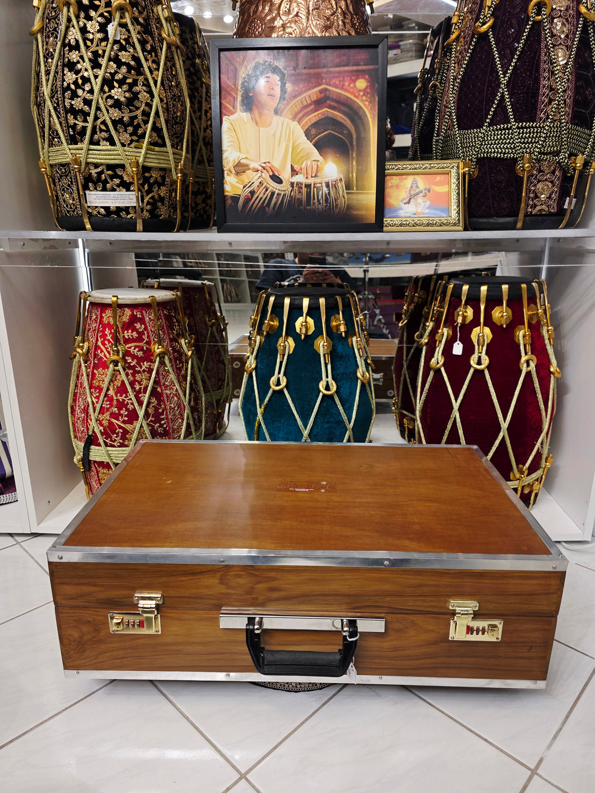 RaagMala Taanmonium – 3-Reed, 9-Scale Harmonium with Built-In Tanpura | Concert-Grade Electronic Hybrid | Minor Cosmetic Defects | Promotional Price