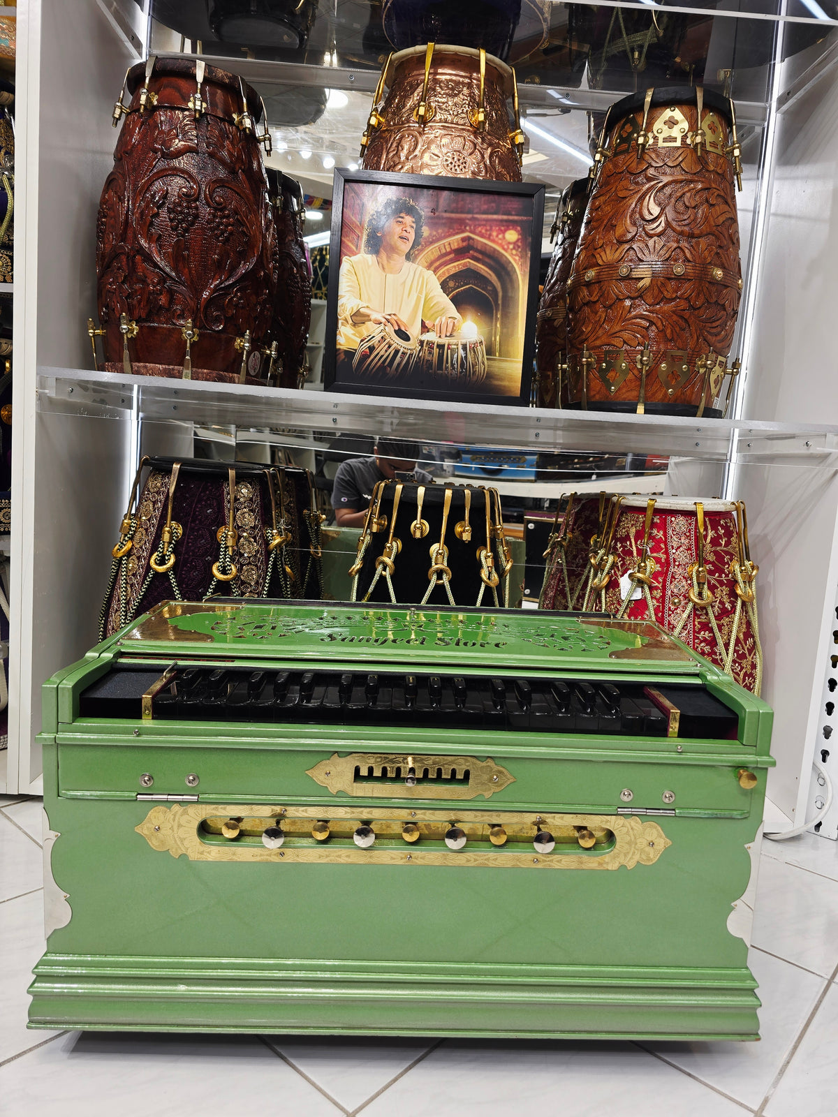 Emerald Raag | Sparkly Green 3-Reed BMF 9-Scale Changer Harmonium with Black Keys – Sangeet Store