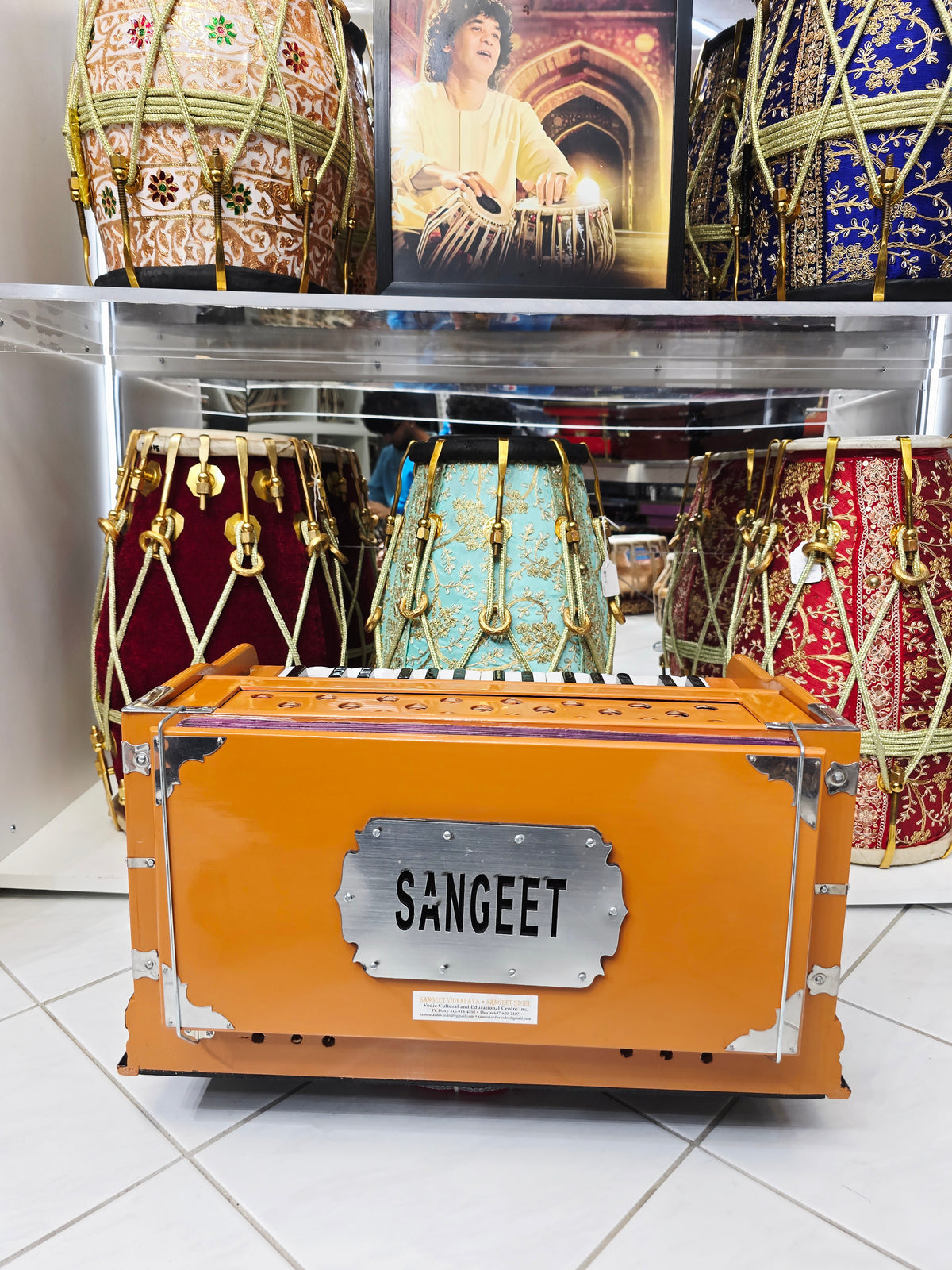 Saffron Symphony: Compact Orange 32 Key Semi-Pro Boxed Harmonium with Coupler (Without Stoppers) *Very Minor Cosmetic Blemishes