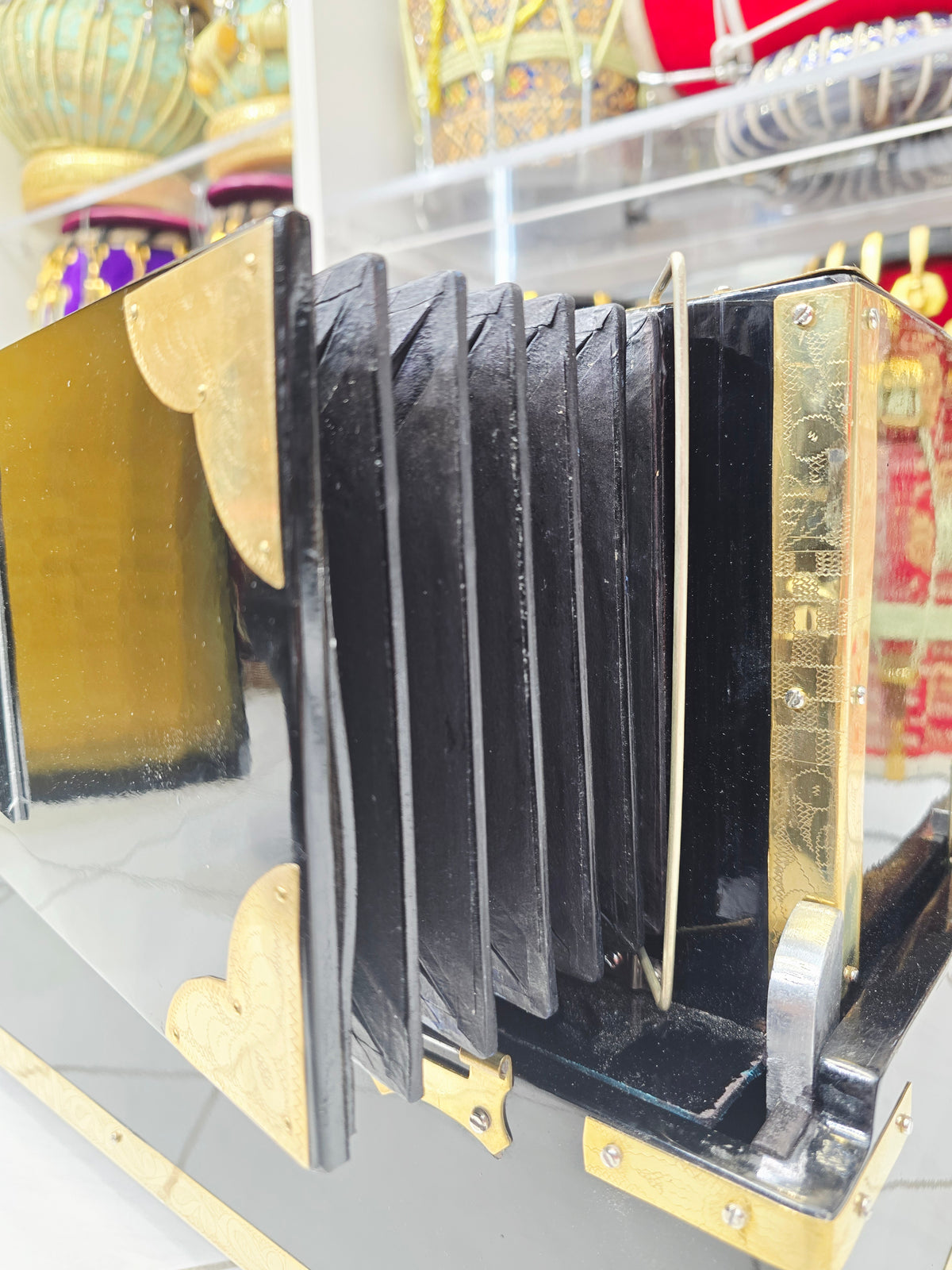 Mozamil's Custom Link: Kaala Naad Supreme Harmonium3-Reed BMF | 13-Scale Changer | Black German Keys | Glossy Black Finish Balance Payment Link