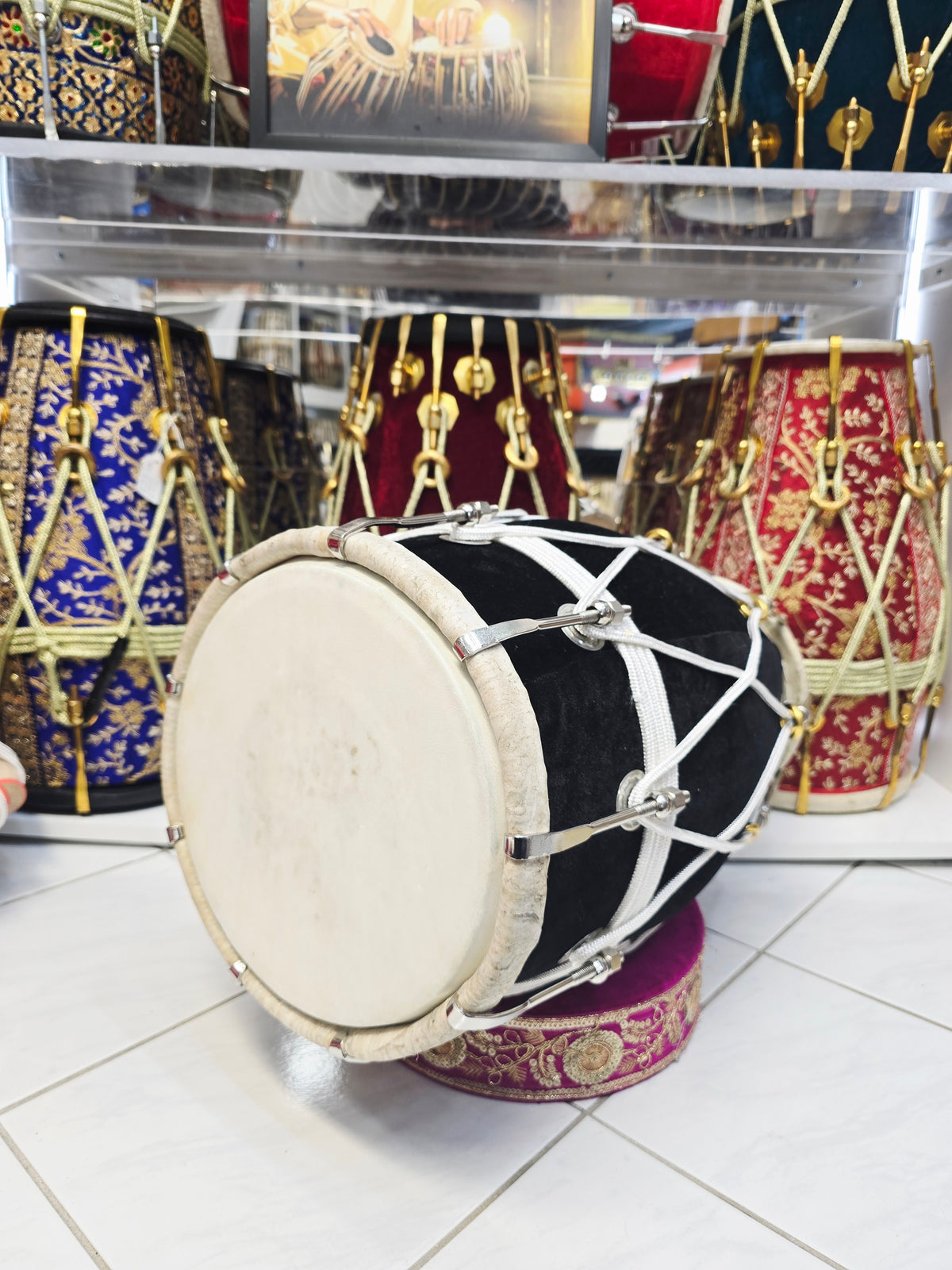 Midnight Saaj Core — Black Velvet Mango Wood Dholak (19.25", 14.8 lbs) · Exceptional Tone
