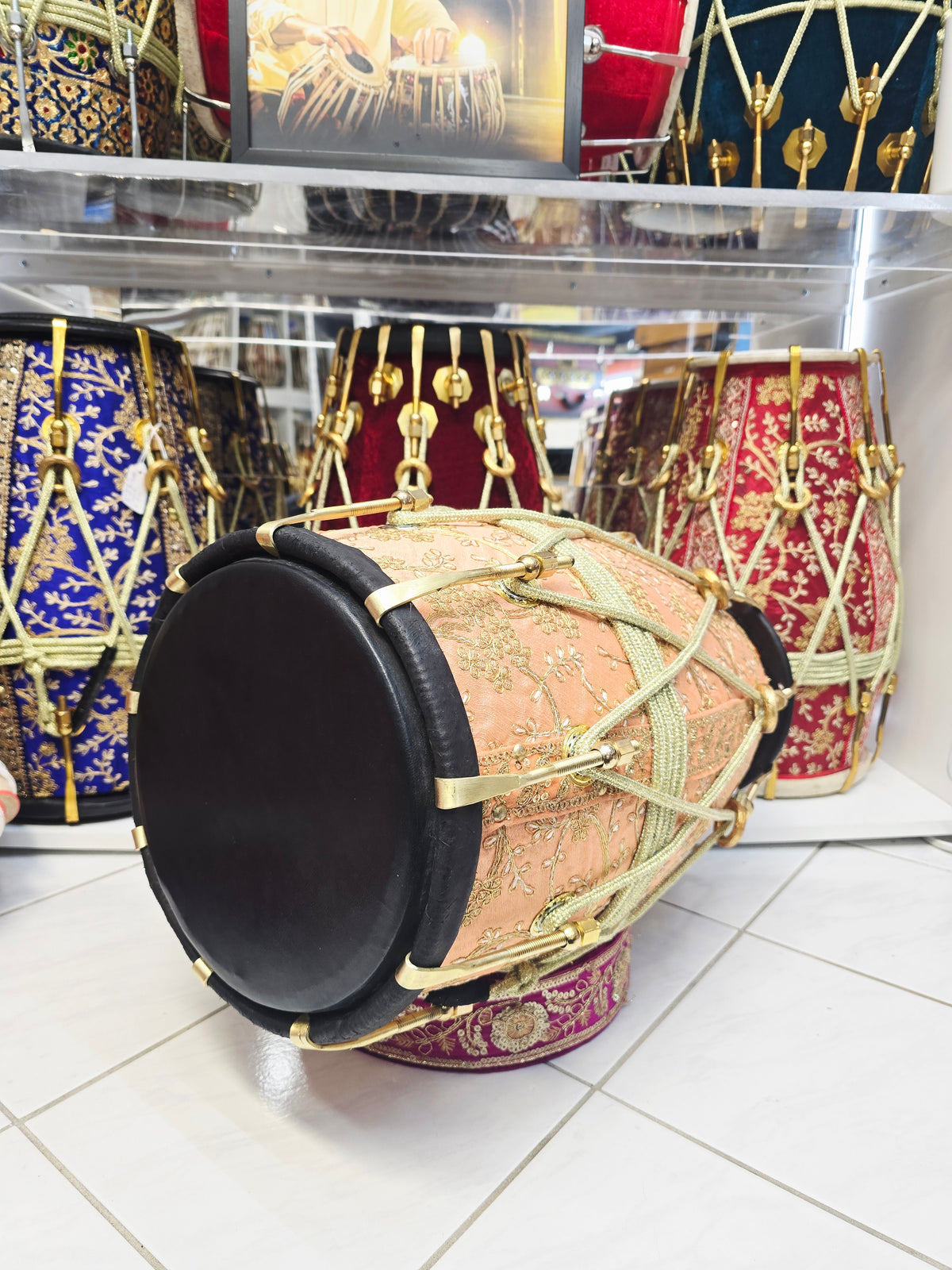 Kesar Saaj Royale — Sherwani-Wrapped Red Sheesham Dholak (20", 19.8 lbs) *Exceptional Tone
