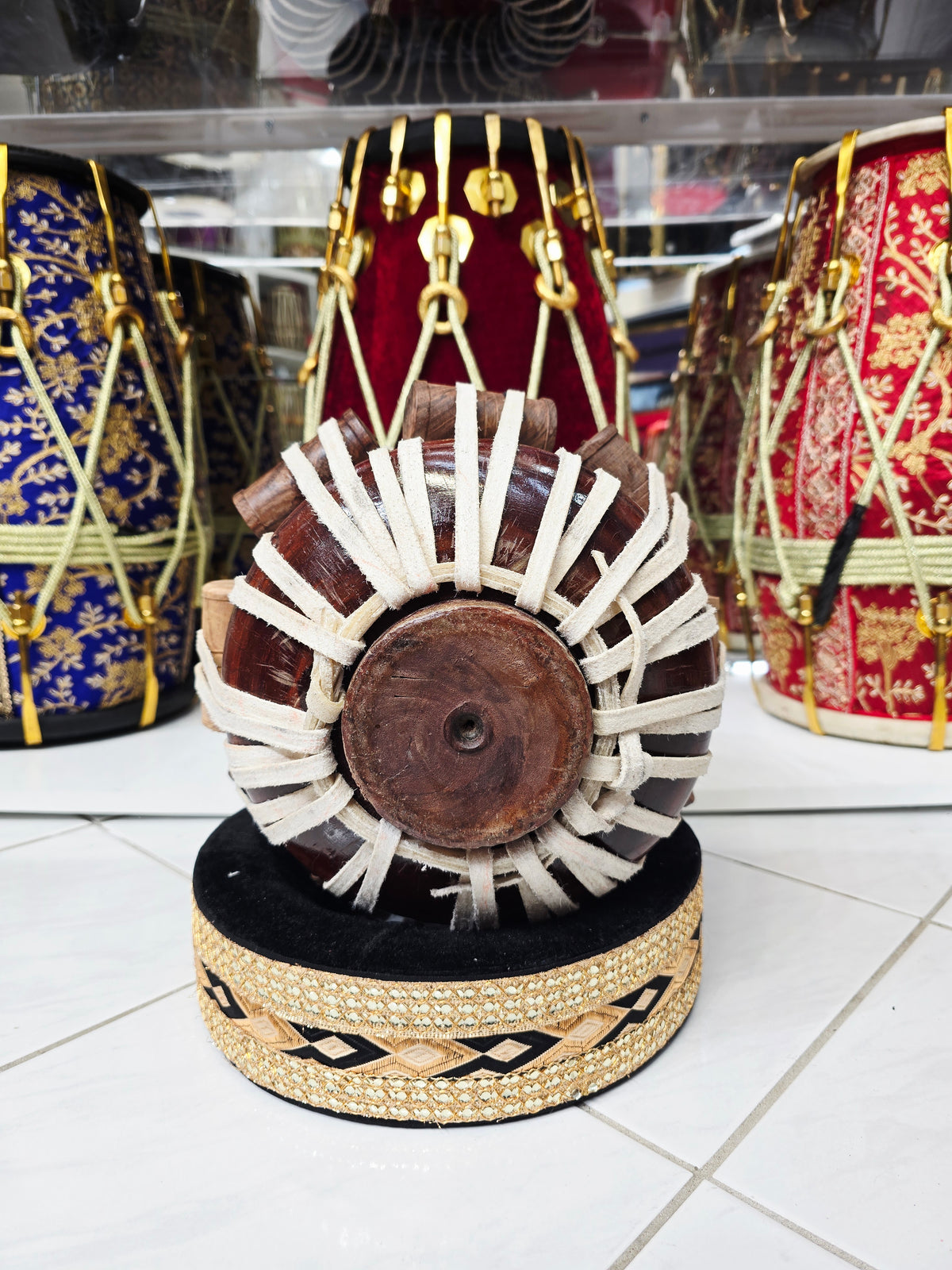 Naadrekha™ Dayan — 6″ B / C Red Sheesham *Minor Cosmetic Blemishes