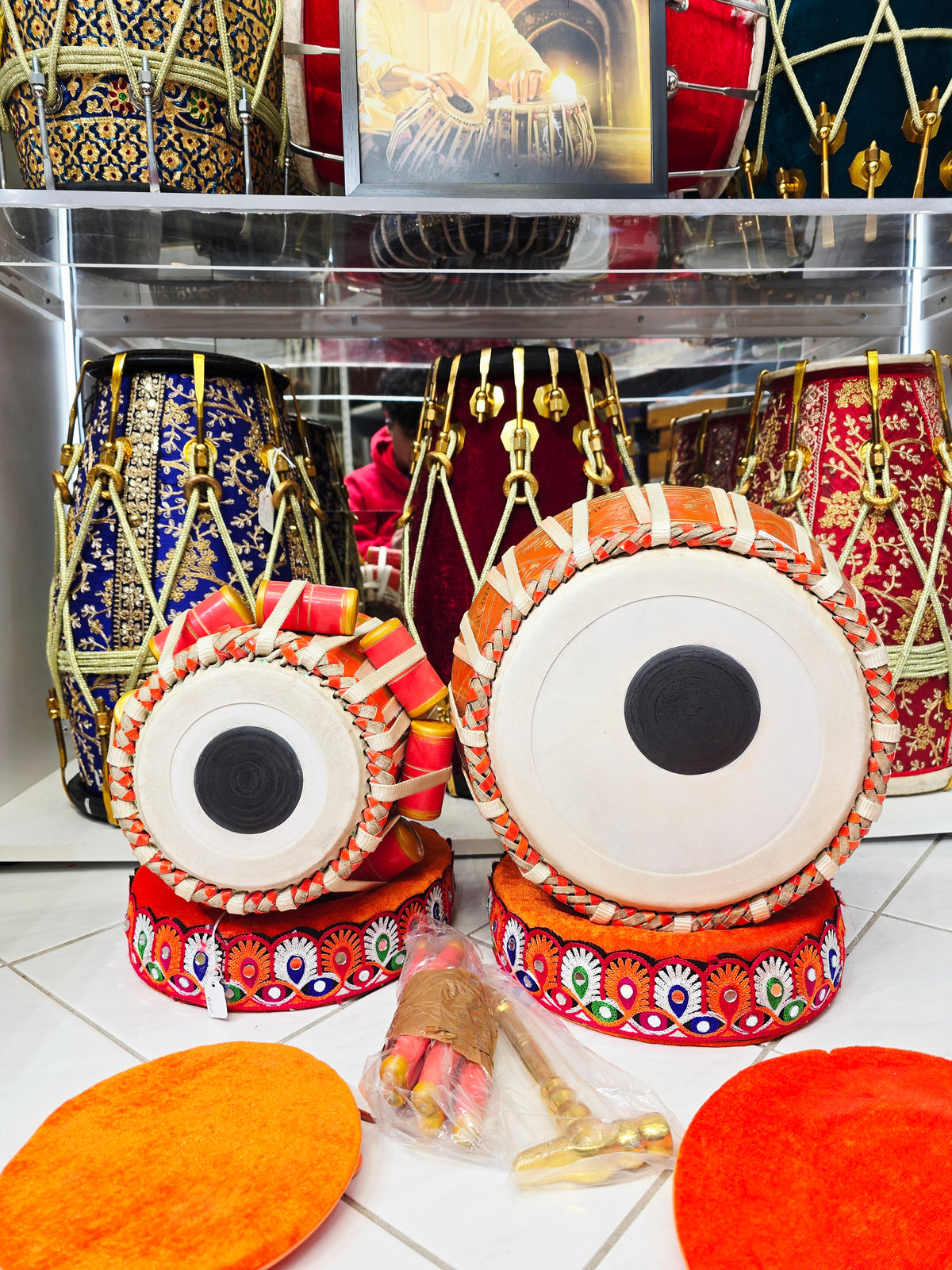 Custom Orange Serenade: 5.75" Orange Painted Red Sheesham C# Nylon Strapped Dayan + 9.25" 3.5kg Orange Painted Bronze Copper Bayan Professional Tabla Set Balance Link