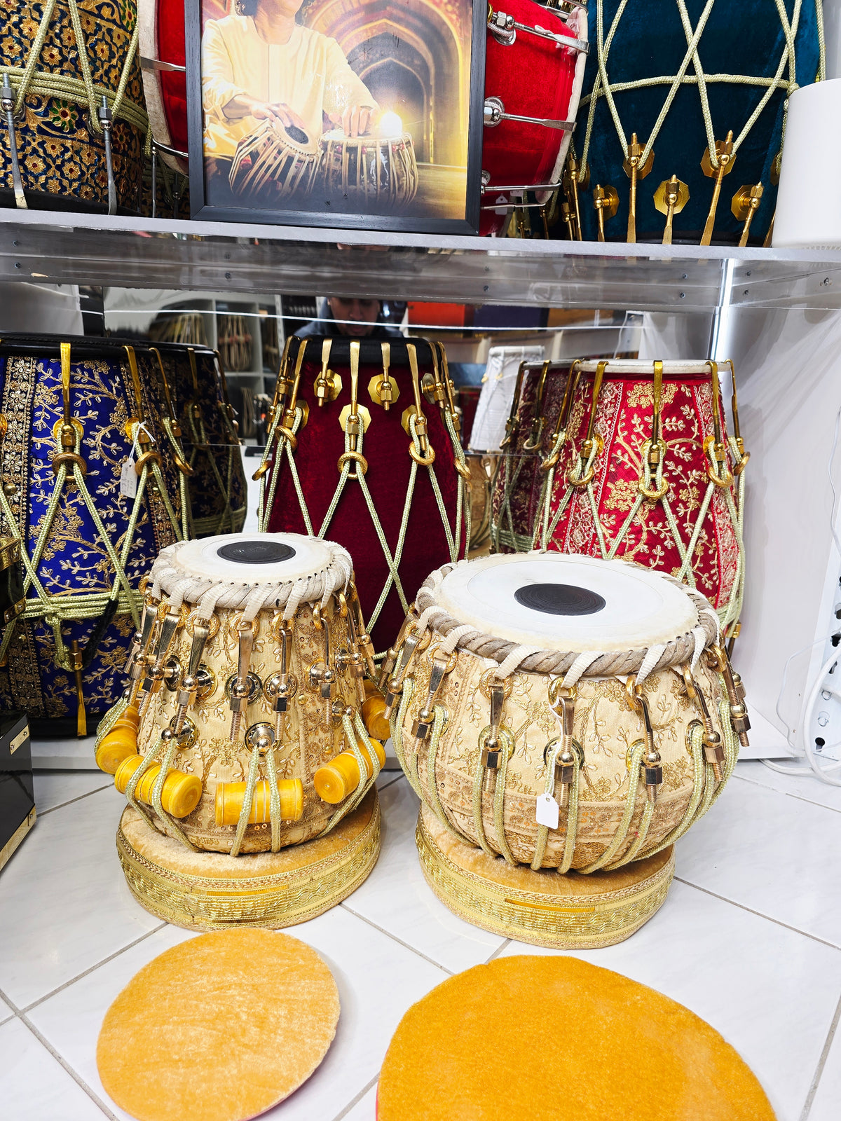 Sunehri Raag – 5.5" Red Sheesham Dayan (D/D#) + 9.25" Copper Bayan | Golden Sherwani Tabla Set