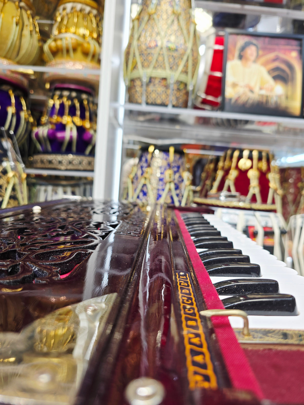 10% Deposit Link for Darshan: Virtuoso's Delight: Authentic Paul & Co. 3 Reed 9 Scale Changer Harmonium