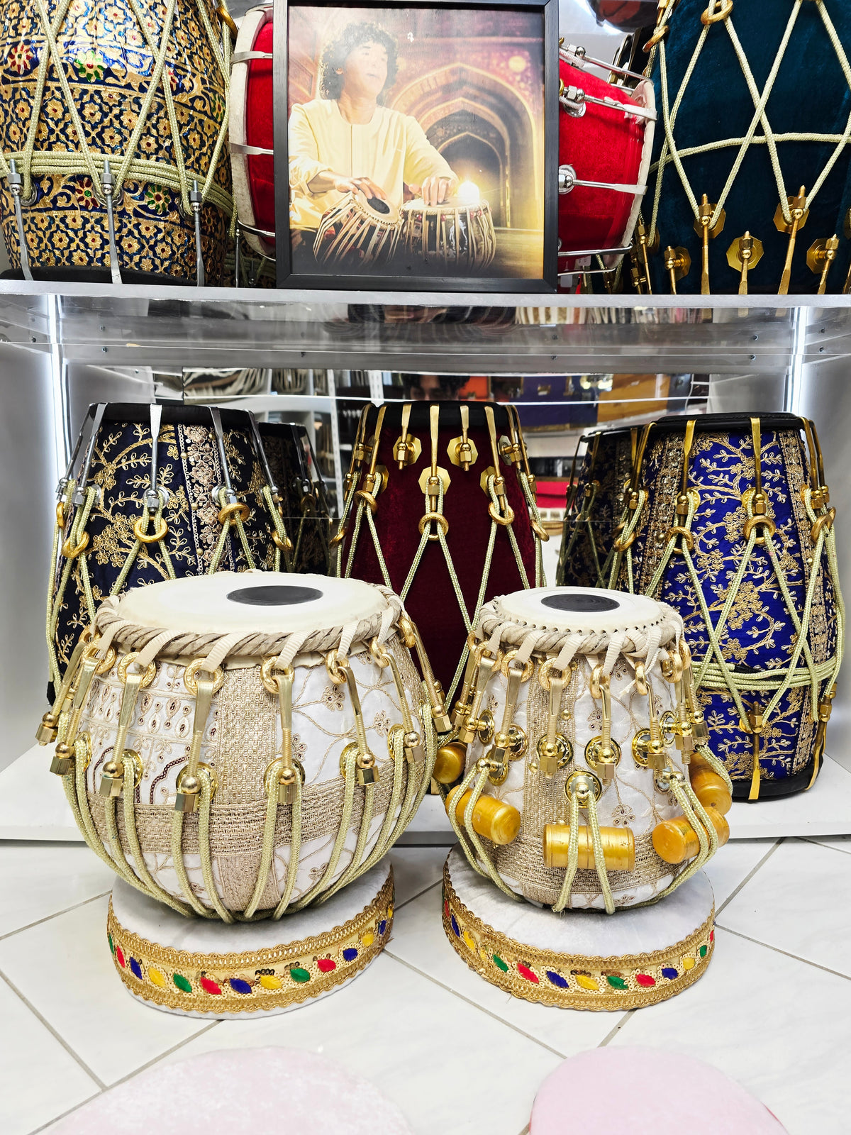 ShwetNaad Alankaar™ Sherwani Bolted Tabla Set — 5.75″ Red Sheesham C♯/D Dayan + 9″ Copper Bayan