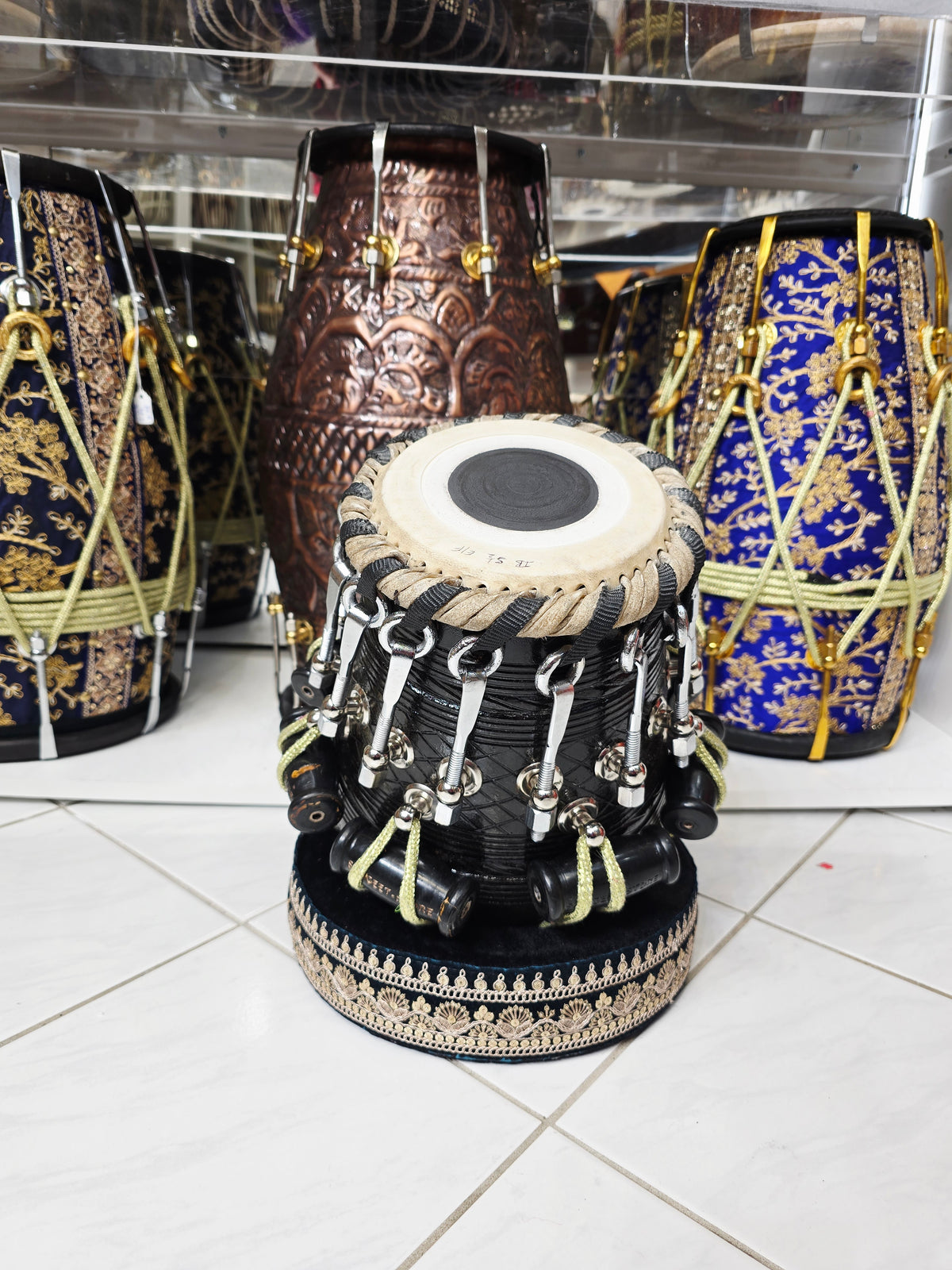 Nirvakal — 5.5″ Dark Engraved Mahogany Bolted Dayan (E / F · Exceptional Tone)