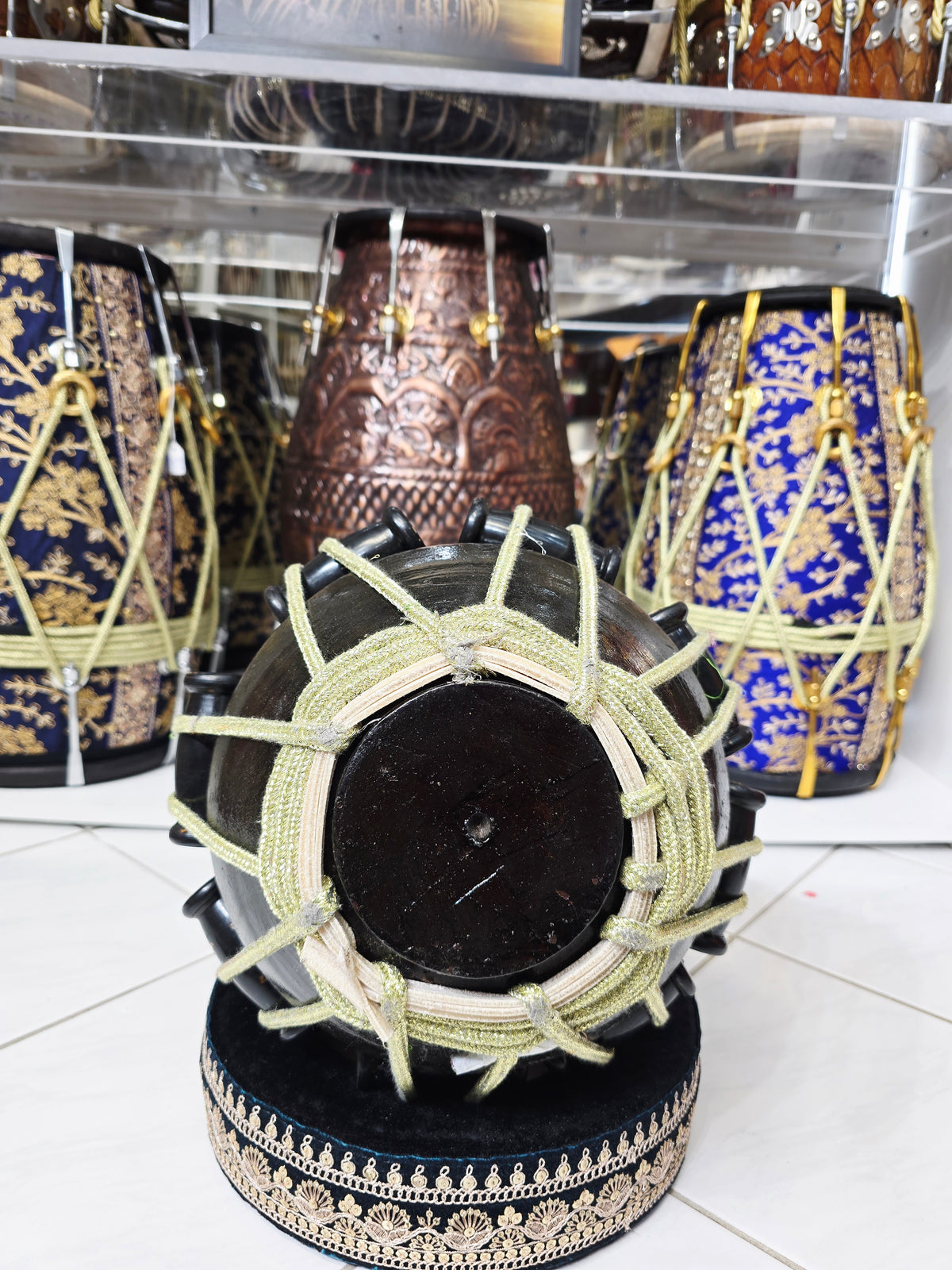 Nirvakal — 5.5″ Dark Engraved Mahogany Bolted Dayan (E / F · Exceptional Tone)
