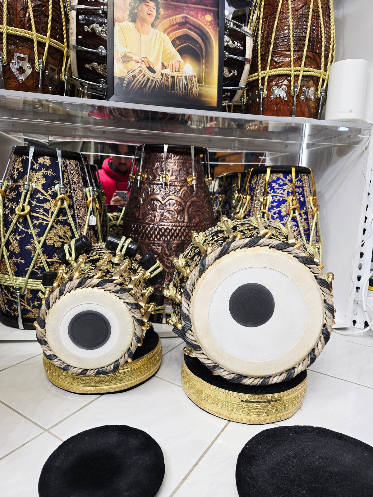 NOIR CROWN — 5.75″ C♯ Red Sheesham Dayan & 9″ Copper Bayan Tabla Set (Black & Gold Sherwani Wrapped · Bolted Set)