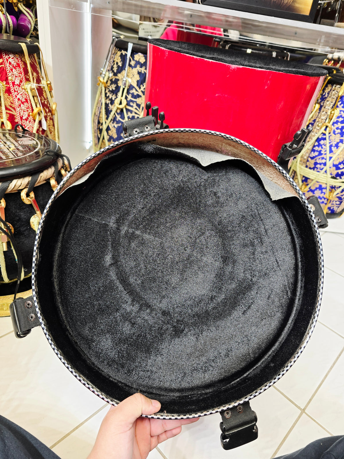 SCARLET VAULT — Dholak Hard Case (Cosmetic Blemishes · 4 Buckles · Dual Handles) (For Dholaks 18" & Under)