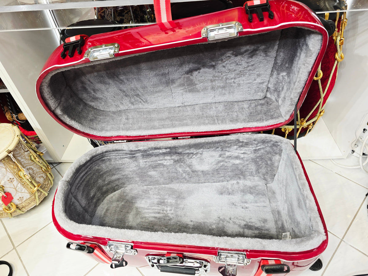 Redshift Classic — Deep Red Tabla Hard Case · 360° Spinner Wheels · Dual Handles · Fixed Reinforcement Straps · Very Minor Cosmetic Blemishes (g)