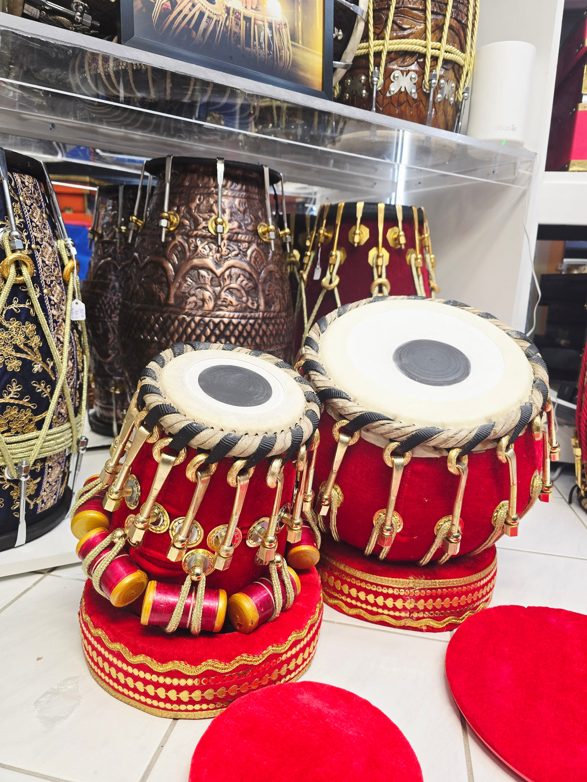 Rakt Maharaaj — 5.25" D#/E Red Sheesham Dayan + 9" Copper Bayan (Red Velvet Bolted Set) *Minor Cosmetic Defects