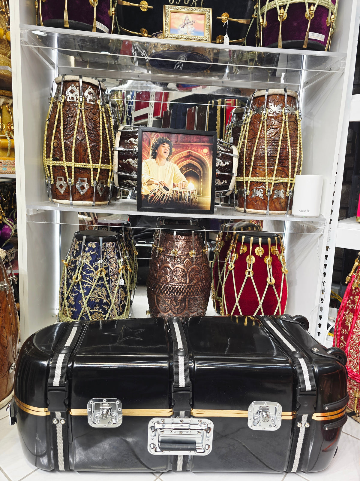 Obsidian Touring Vault – Triple Capacity Hard-Shell Tabla / Dholak Case with Luxury Black Felt Interior *Minor Cosmetic Blemishes