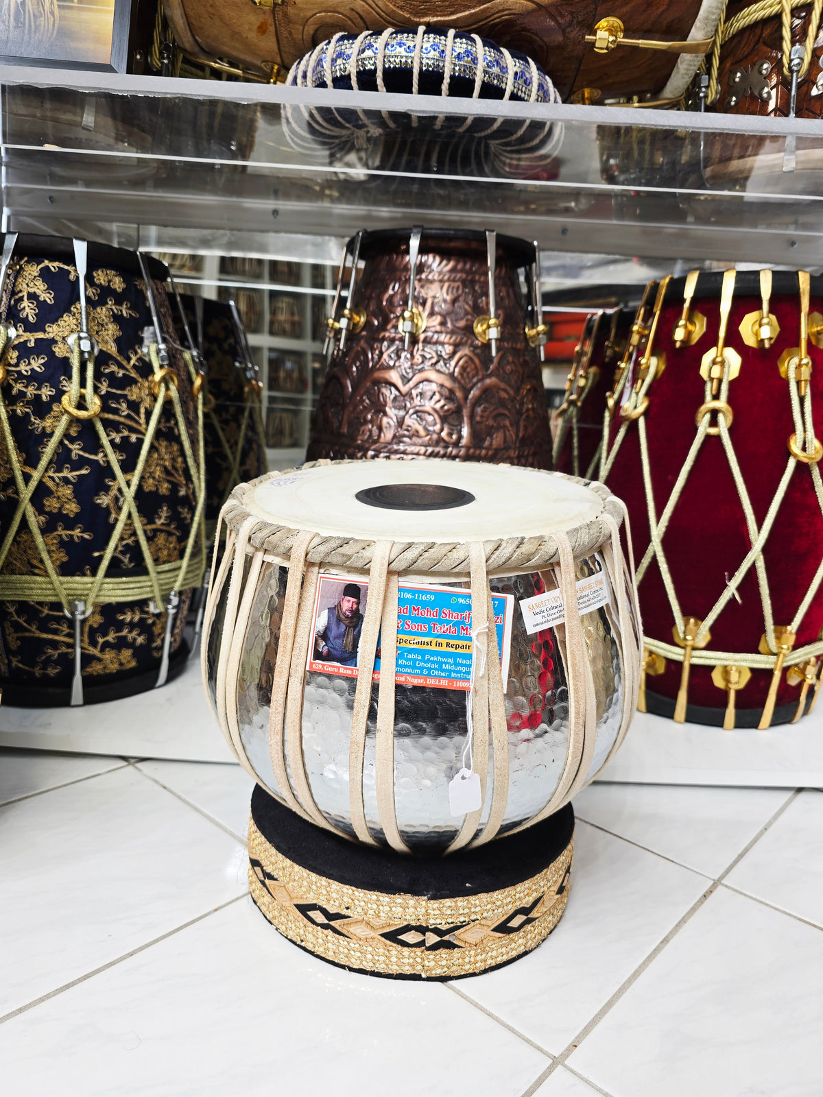 Aaroh Shyamal — 9.75″ (Large Diameter) 4.5 kg Silver Copper Mohd. Sharif Bayan