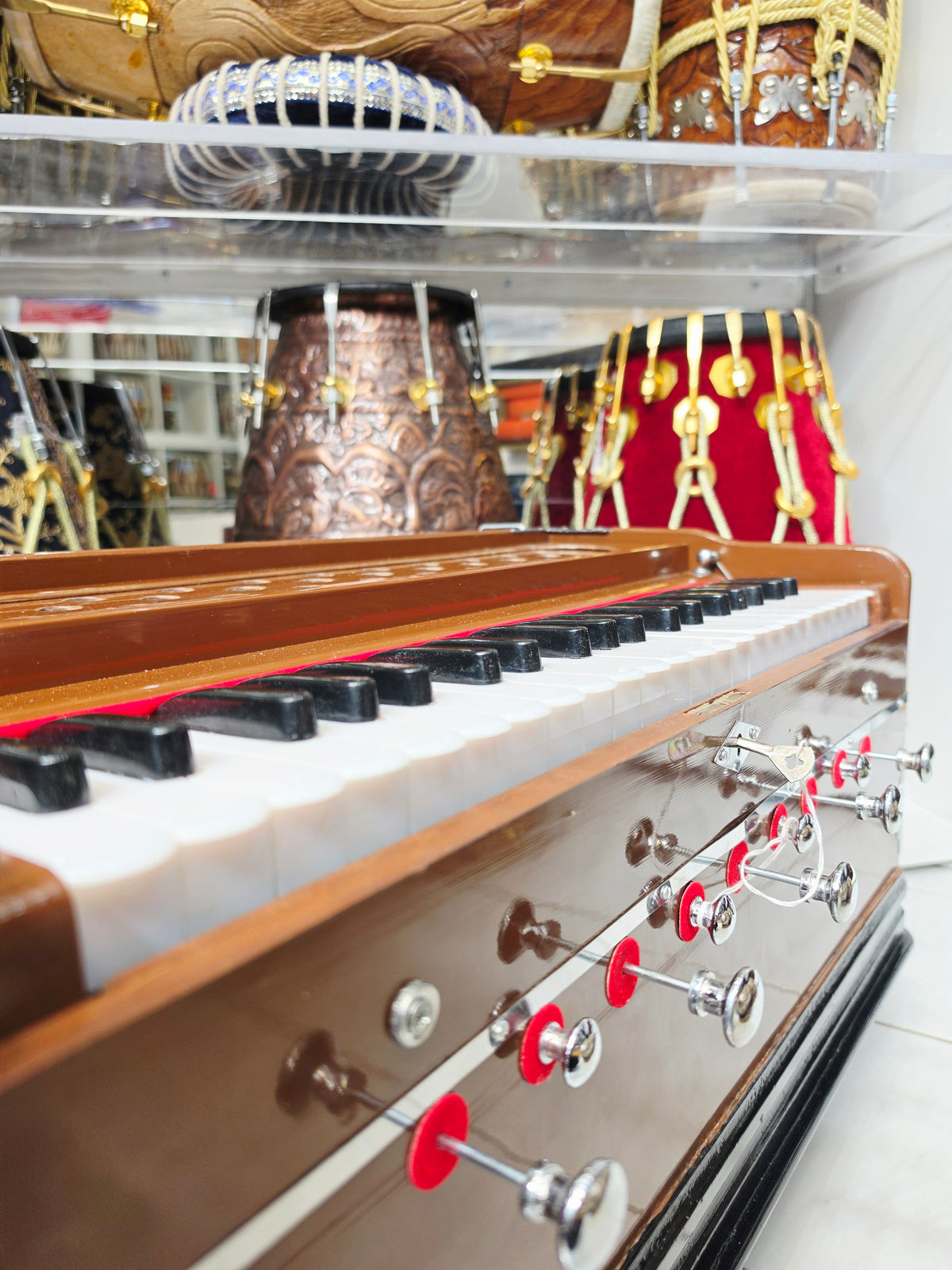 Symphonic Master 42-Key Professional Harmonium with Right-Hand Coupler, Jas Reeds & Teak Wood Interior – Brown Boxed, 2 Reed *Minor Cosmetic Defects