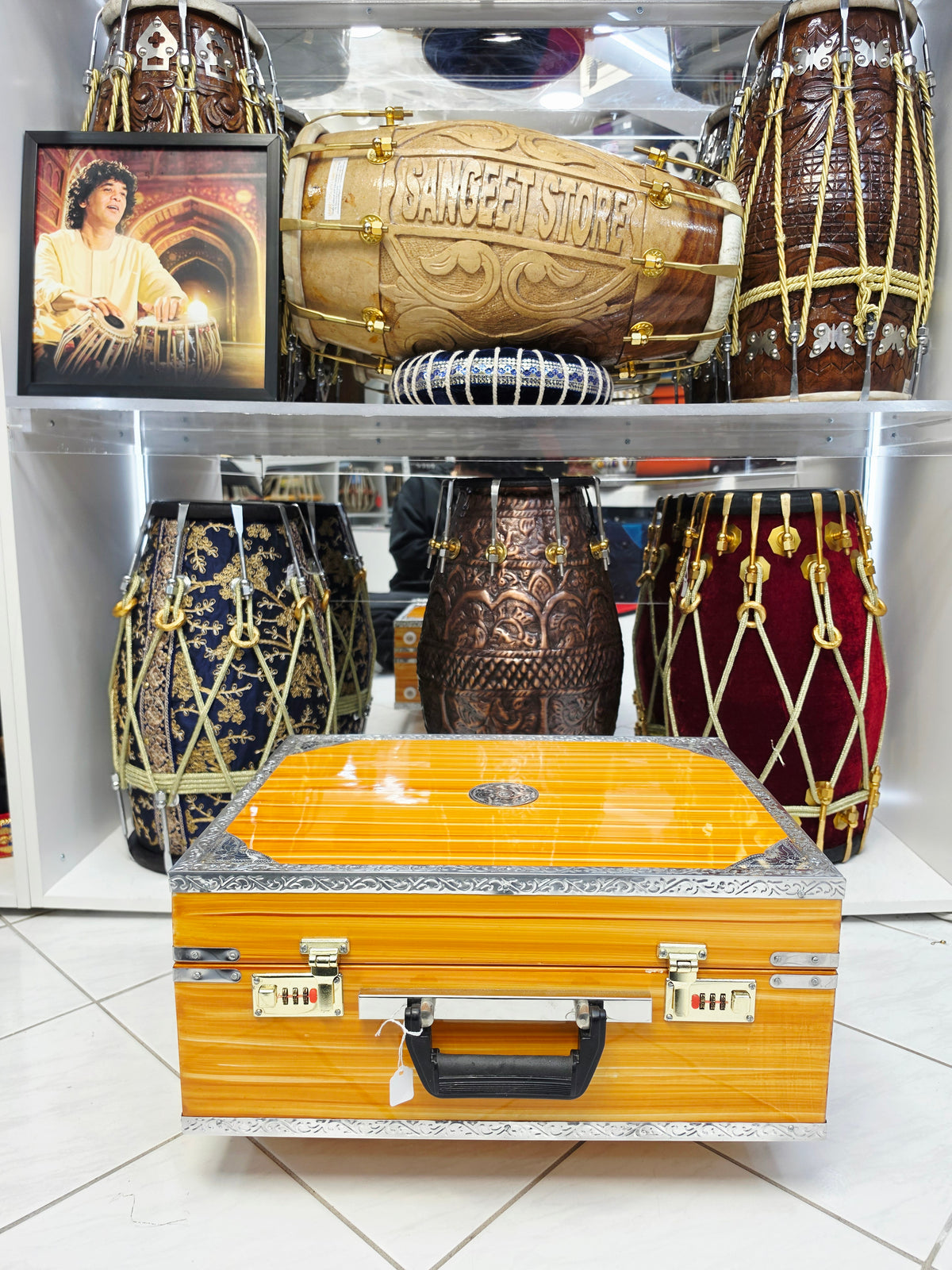SurShine Traditional Wood Semi-Professional 32-Key Traveller Harmonium with Stoppers & Coupler (Sparkly Gloss Finish, Cosmetic Blemishes) Including Shipping for Lila
