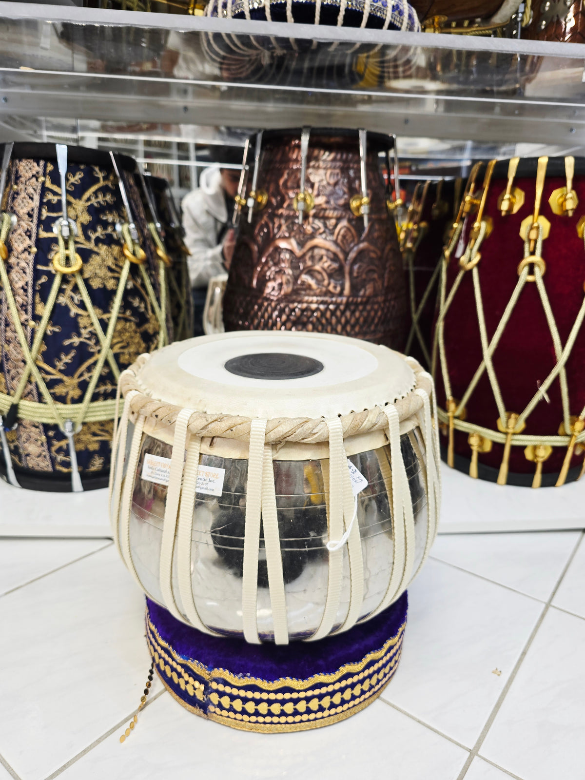 RaagDhara 9.25" 4.3kg Silver-Copper Bayan | Pro Somnath Skin | Nylon-Strapped | Lots of depth & resonance *Minor Cosmetic Blemishes