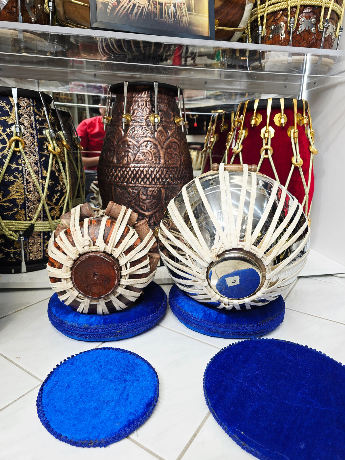 Neelsur™ Semi-Professional Tabla Set – 5.25" D# Red Sheesham Dayan & 3.7kg Brass Bayan | Minor Cosmetic Defects & Minor External Filled Crack