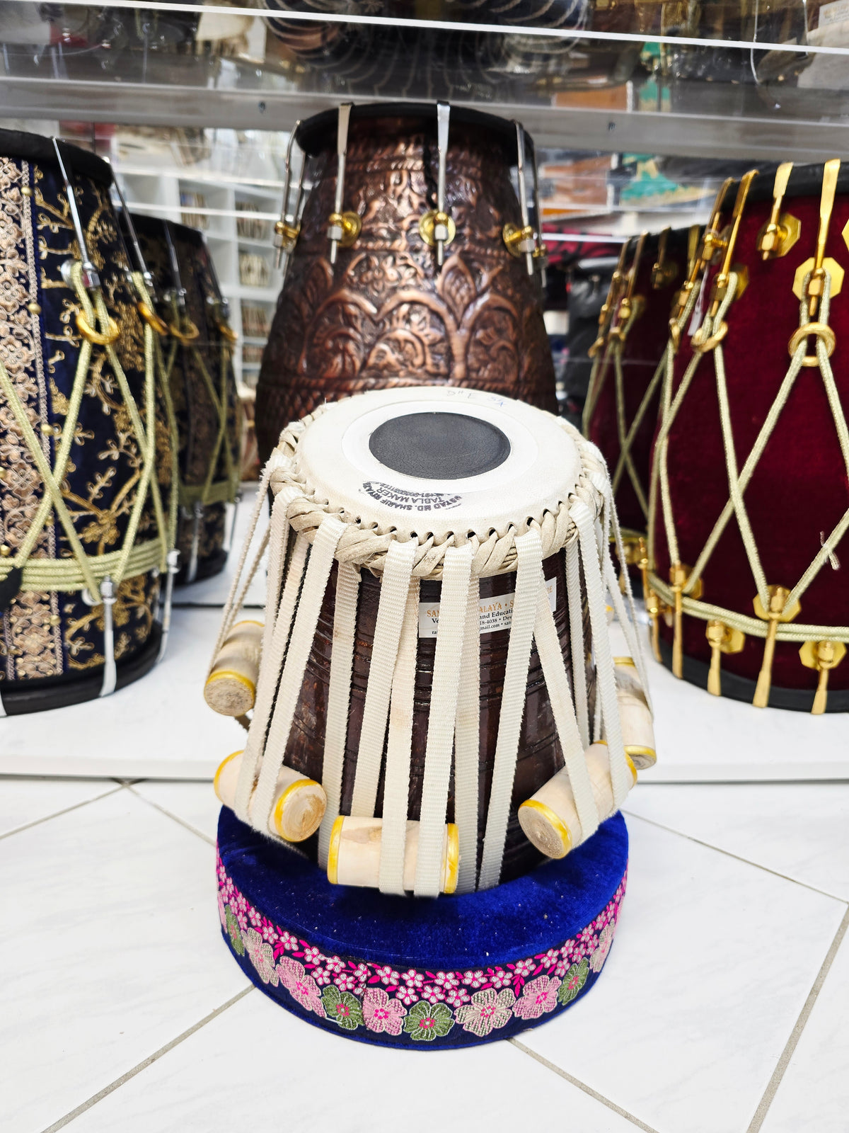 Heritage Reserve D#/E Mohd. Sharif Nylon-Strapped Dayan – 5.25" | Mediocre Sound | Cosmetic Blemishes | Slight Buzzing