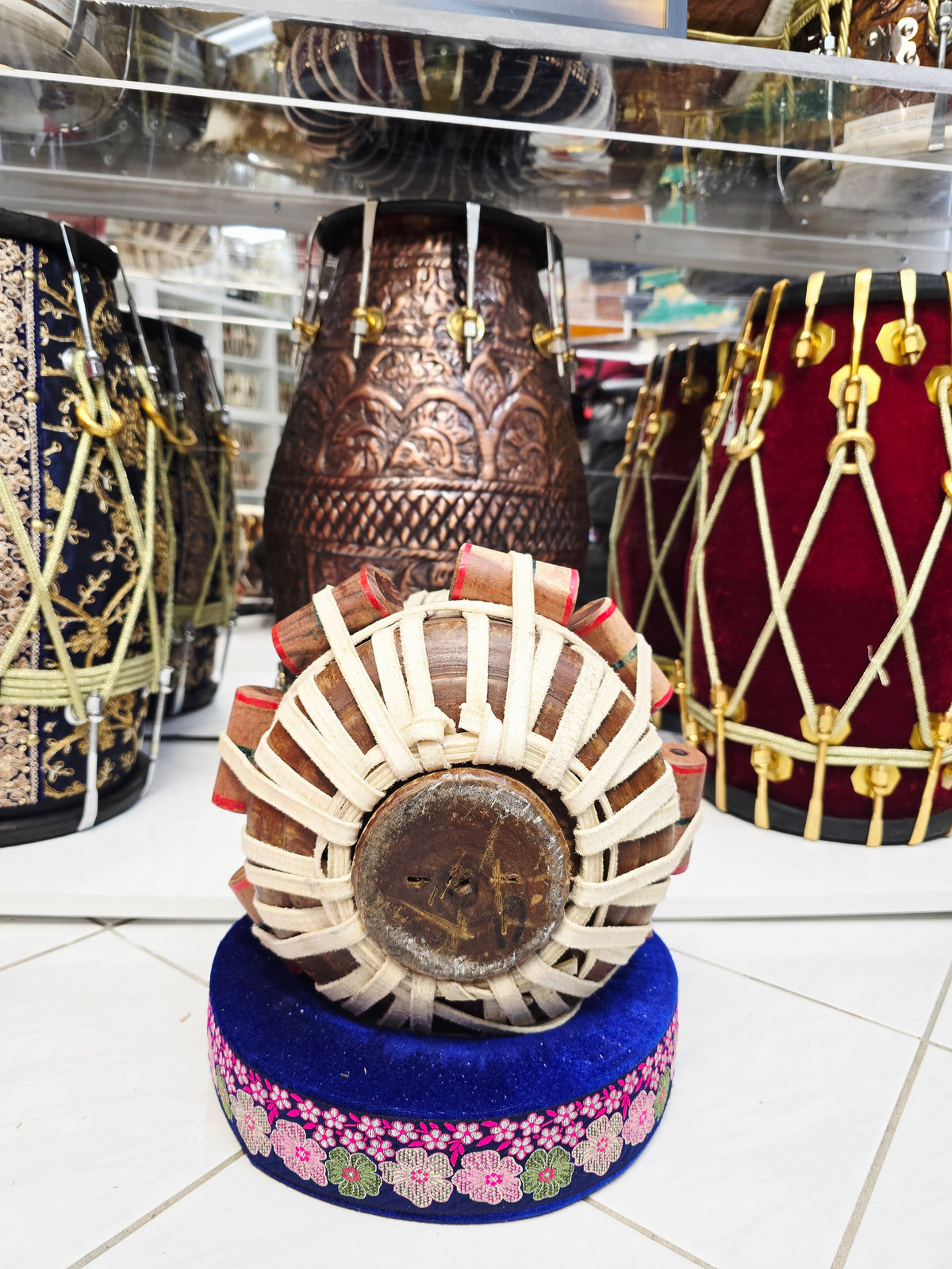 Artisan Revival Kakade Dayan - 6" B/C Refurbished Red Sheesham Dayan with Iqbal Skin *Minor Cosmetic Blemishes & Barely Noticeable Open Note Vibration