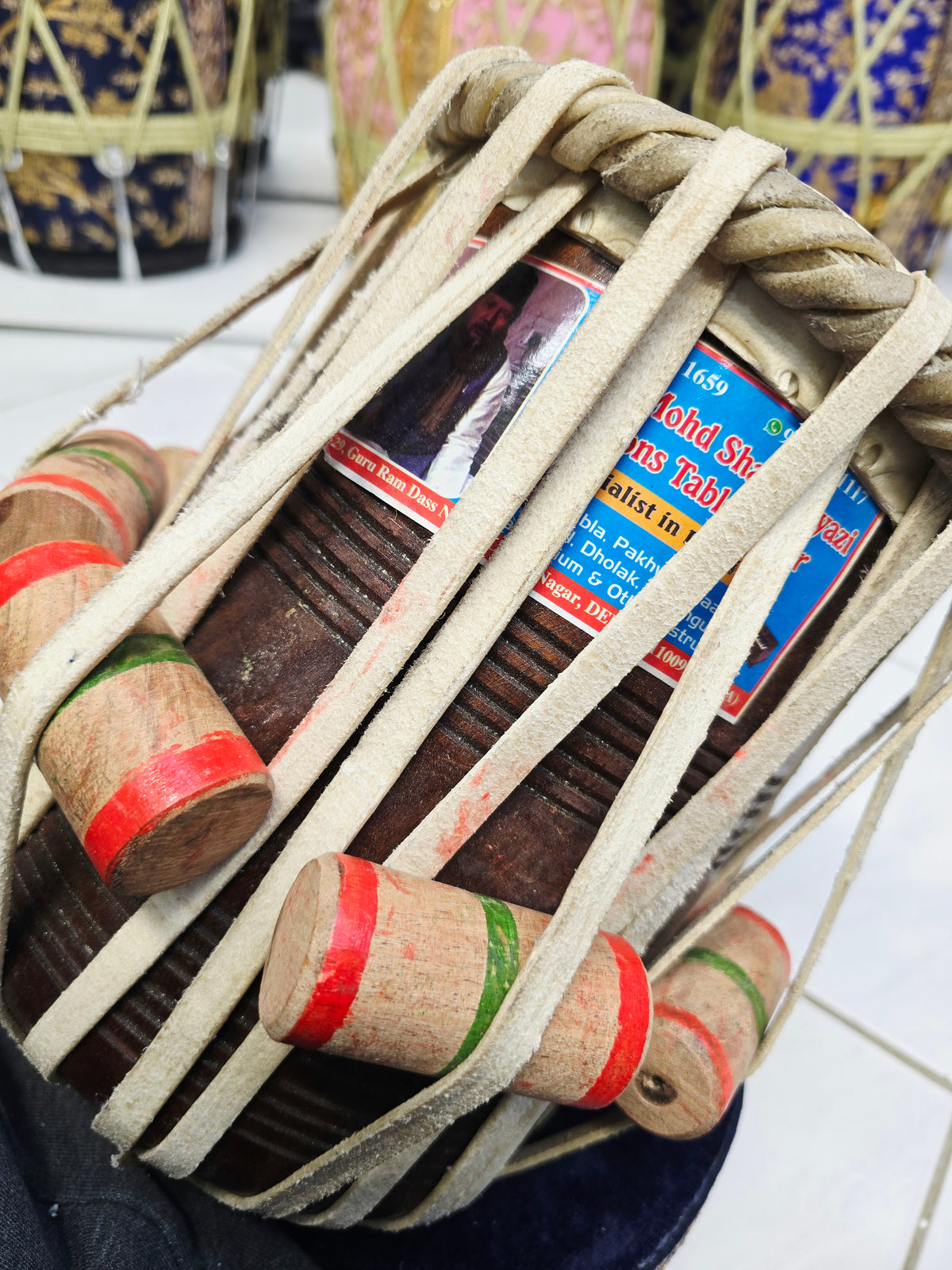 Agniveena | 6" C/C# Red Sheesham Mohd. Sharif Dayan *Very Minor Cosmetic Blemishes & Minor Syaahi Flake * Exceptional Tone