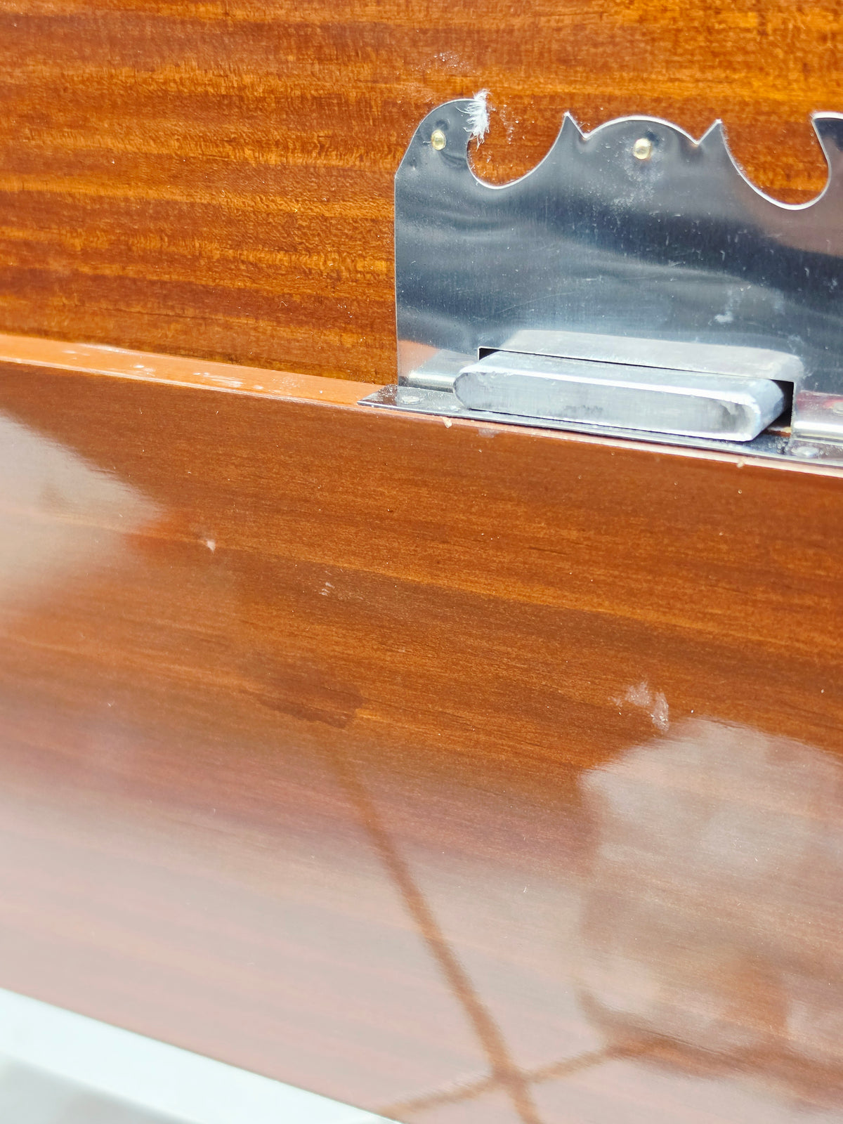 Amrit Professional Traveller™ 42-Key 2 Reed Harmonium – Minor Cosmetic Defects