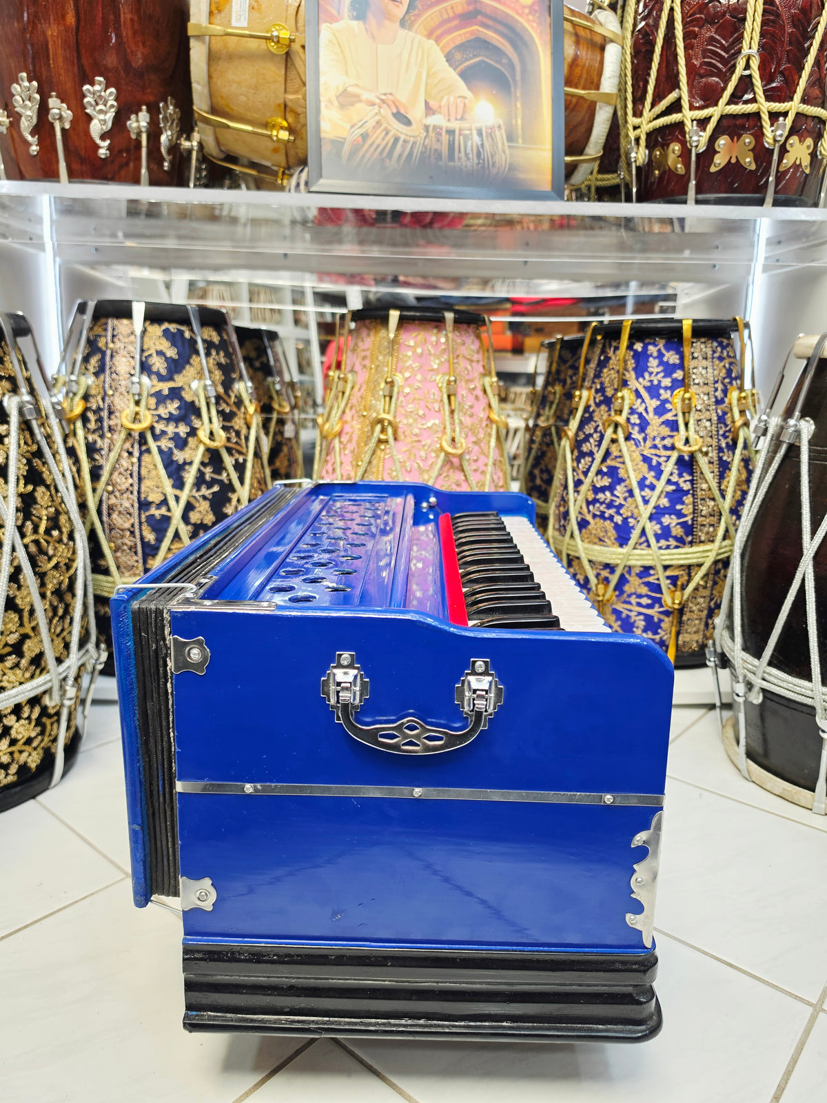 BLUE NOVA — 39-Key Semi-Pro Harmonium with Coupler * Cosmetic Blemishes (Cosmetic Crack on Cover)