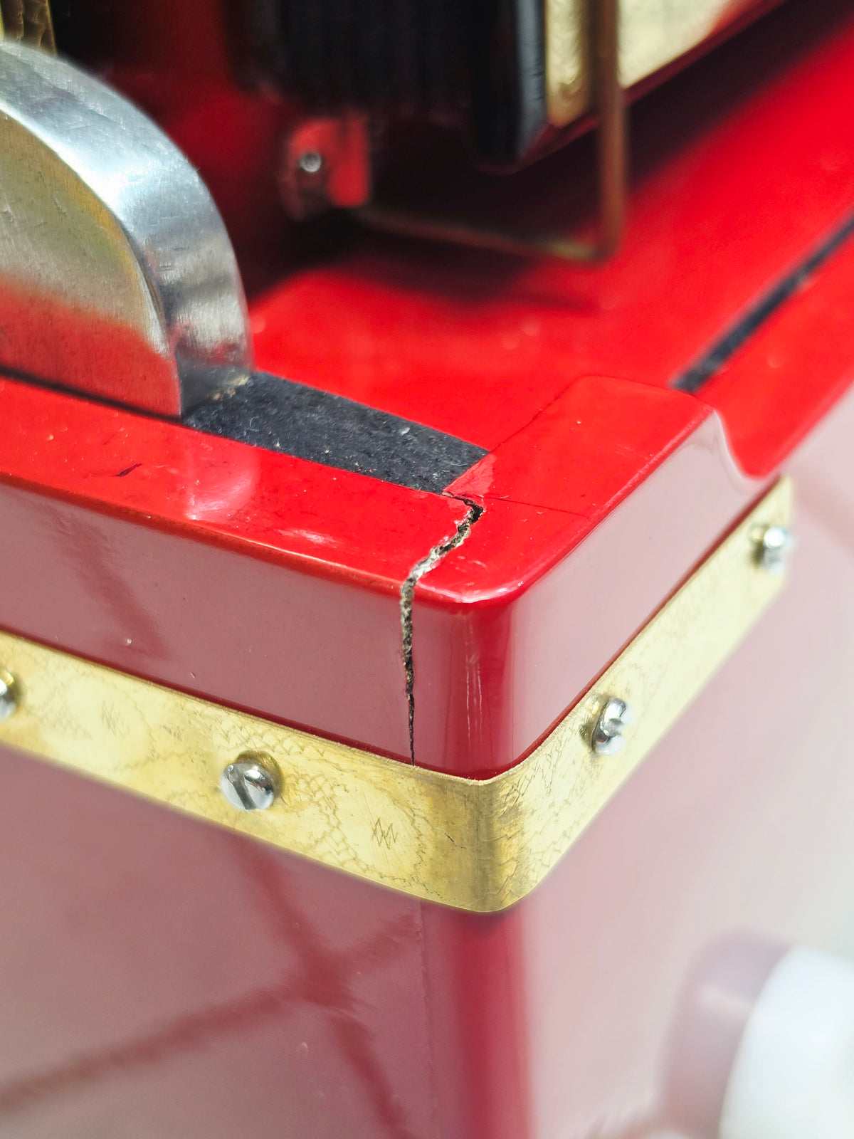 Crimson Darbar | Premium 3 Reed BMF 9 Scale Changer Harmonium *Minor Cosmetic Blemishes *Exceptional Tone