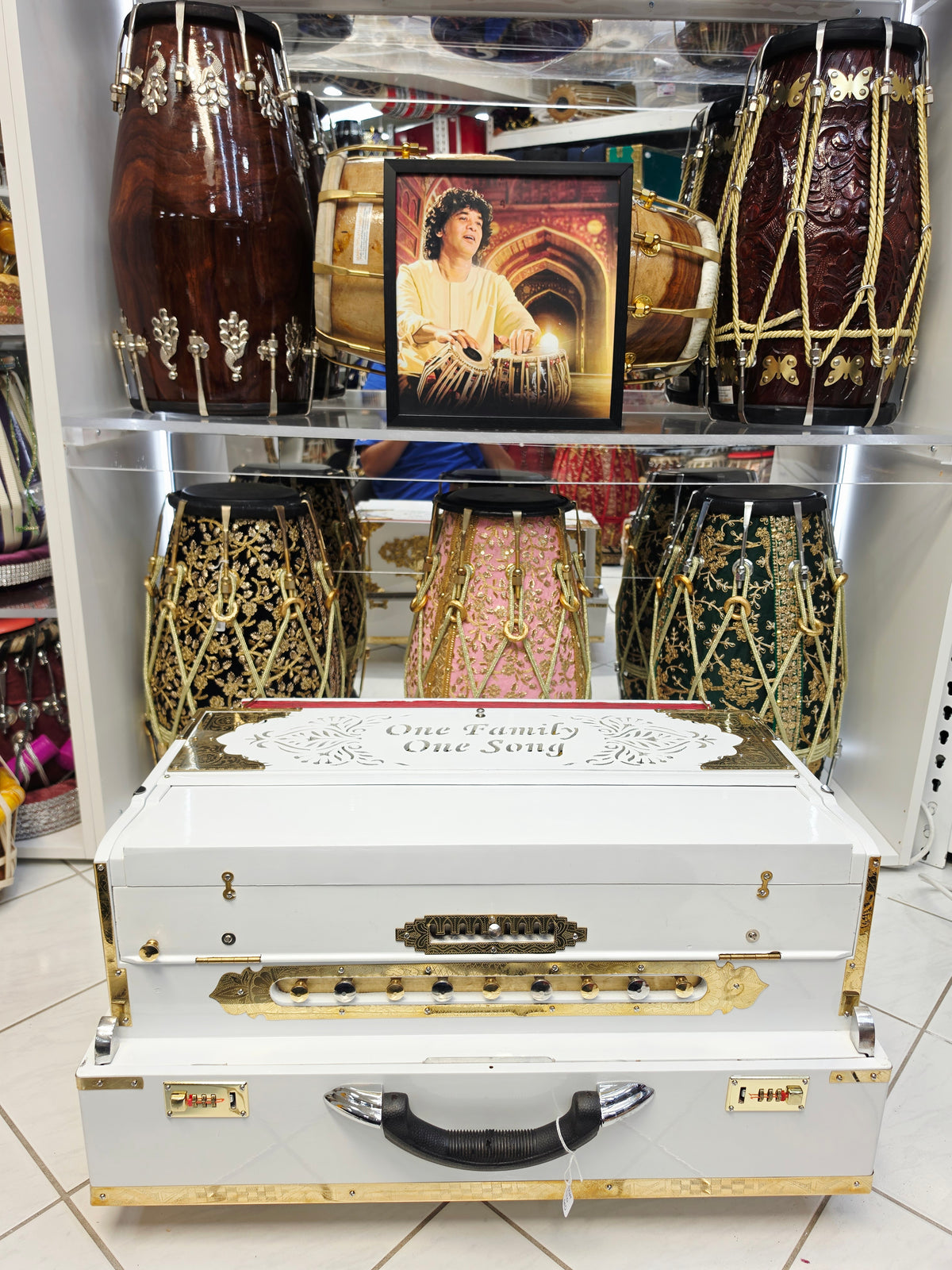 Shvet Sangeet | Premium Custom White 3 Reed BMF 9 Scale Changer Harmonium