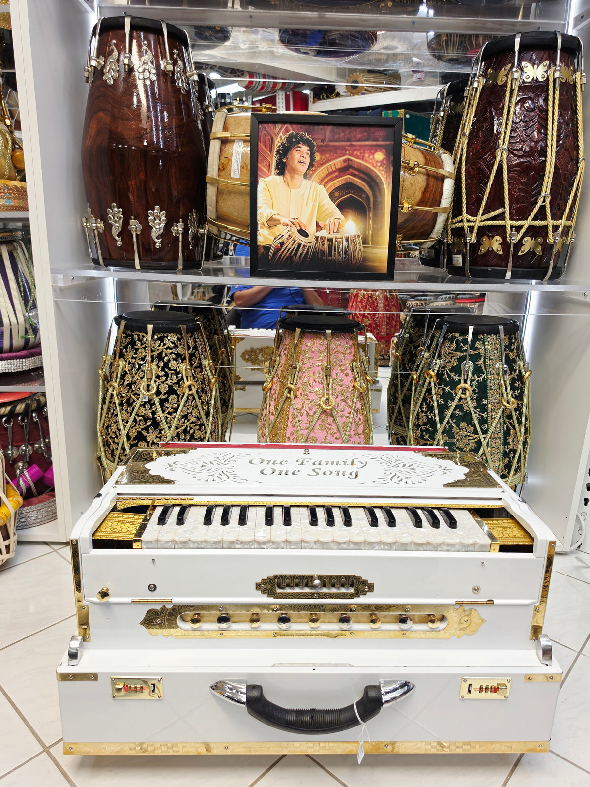 Shvet Sangeet | Premium Custom White 3 Reed BMF 9 Scale Changer Harmonium