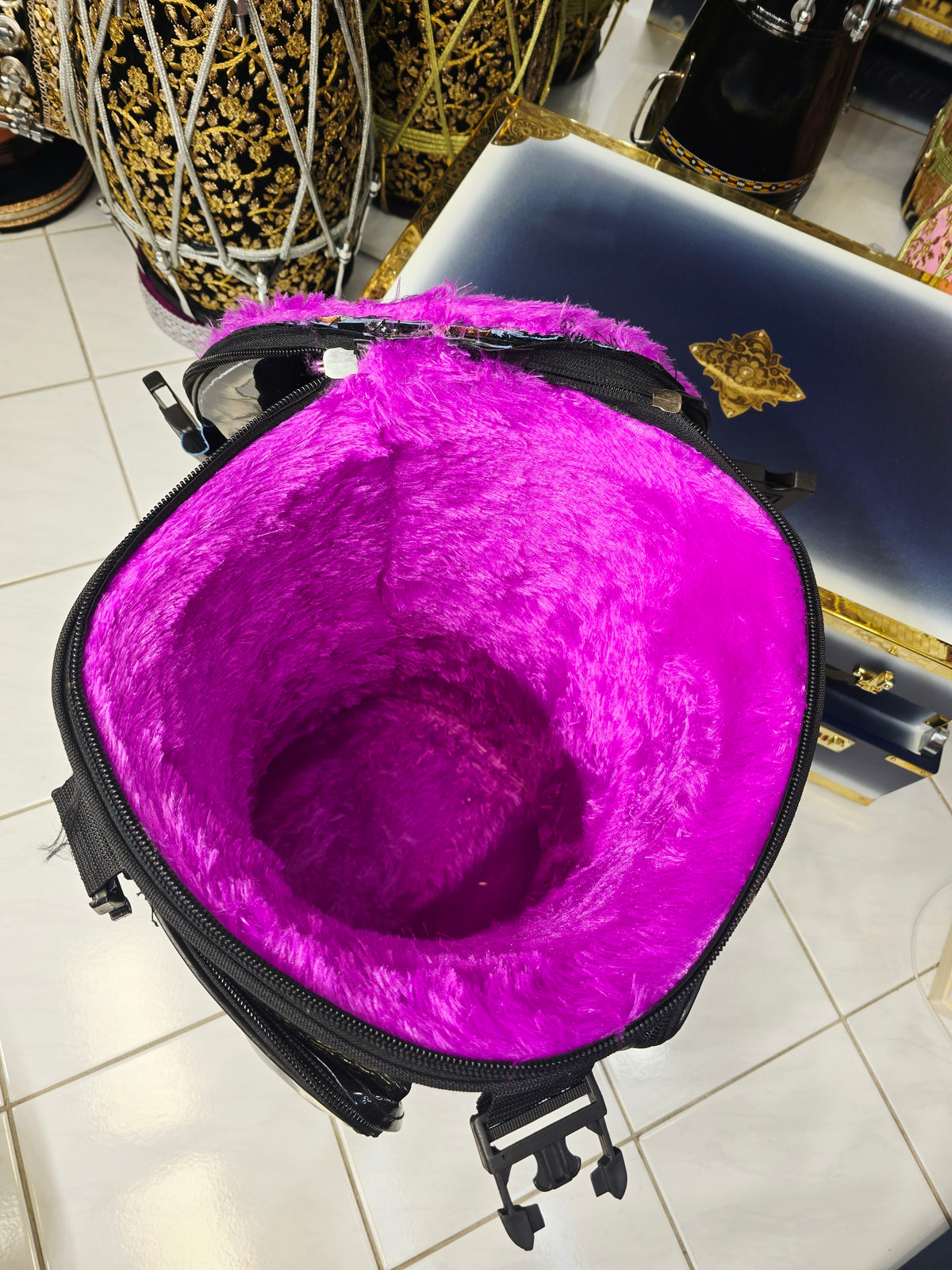 Voyager Elite Premium Padded Soft Dholak Travel Case with Accessory Pockets (Up to 19.75" Dholaks) *Very Minor Cosmetic Blemishes