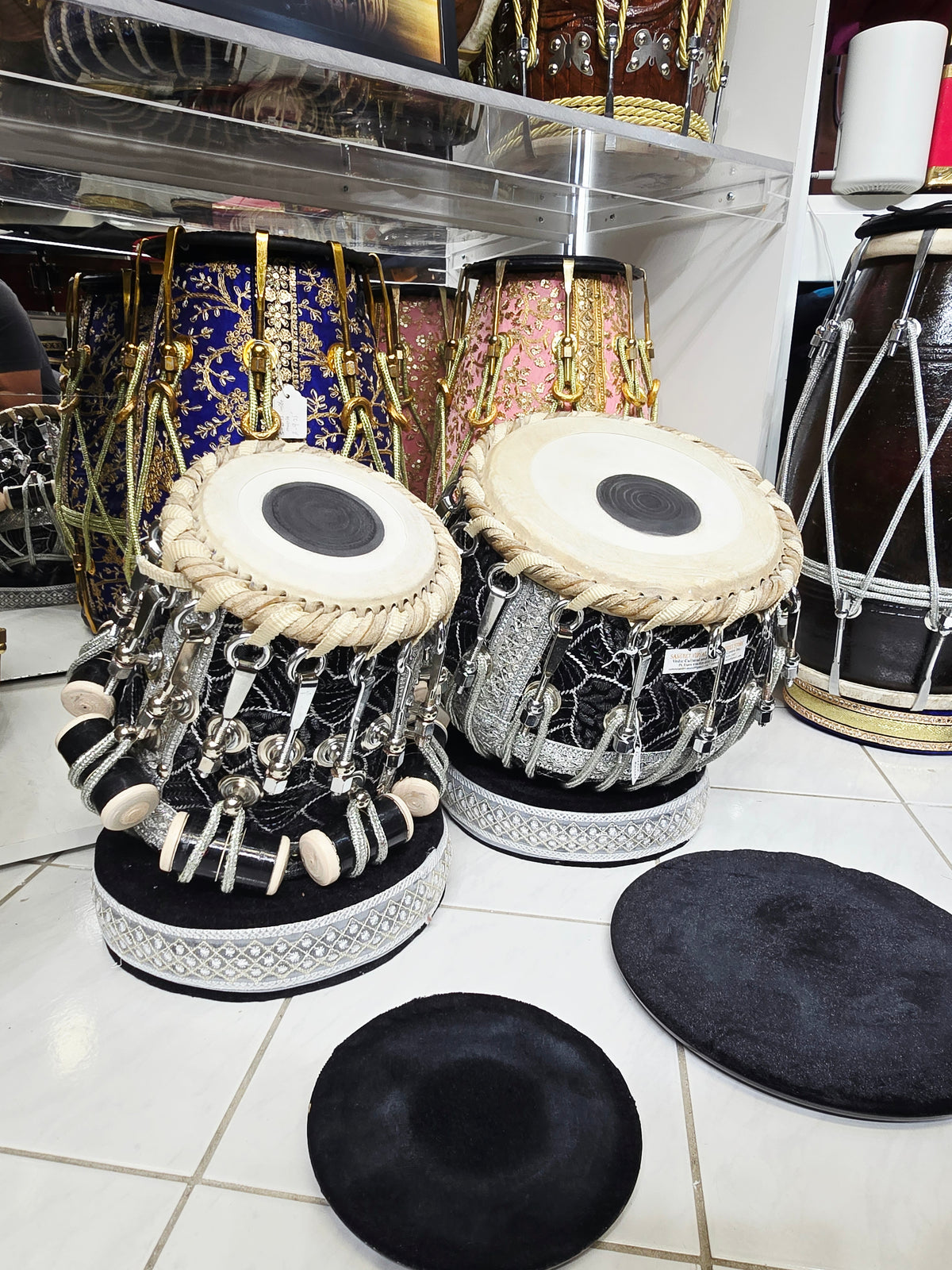 Midnight Darbar Sovereign: 5.75" C# Red Sheesham Dayan & 9.25" Copper Bayan Black & Silver Sherwani Bolted Tabla Set – Exceptional Tone Bayan