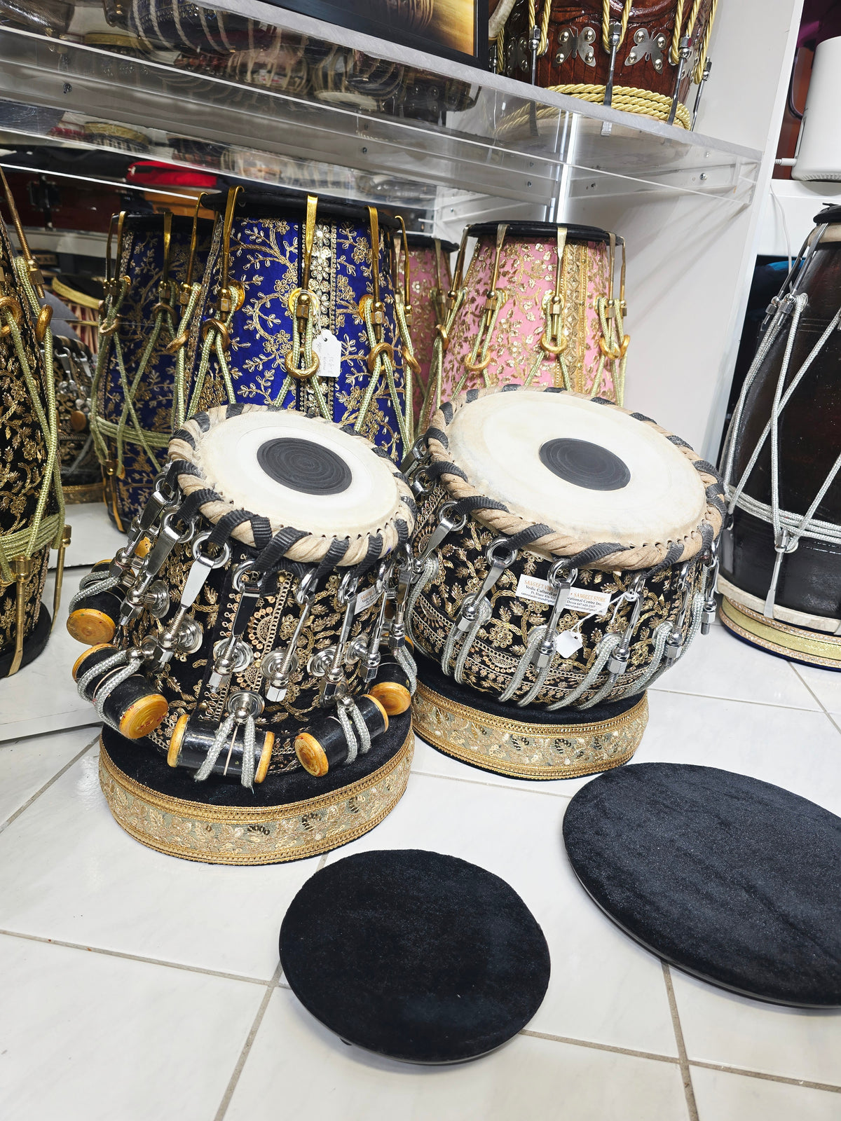 Shahi Noir Imperial 5.75" C#/D Red Sheesham Dayan & 9.25" Brass Bayan Black Sherwani Wrapped Bolted Tabla Set