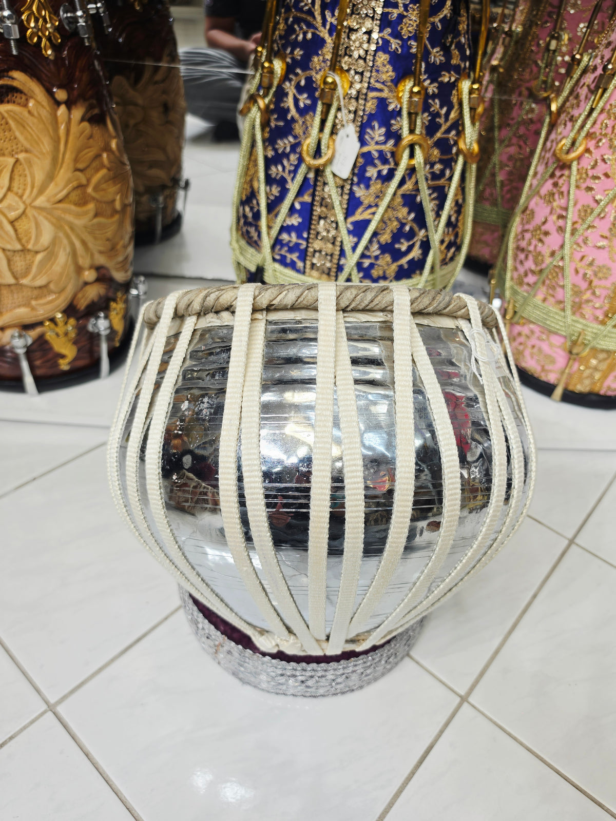 Silver Thunder Elite – 9.25" Silver-Finished Brass Bayan with Premium Mohd. Sharif Concert Skin *Minor Cosmetic Blemishes