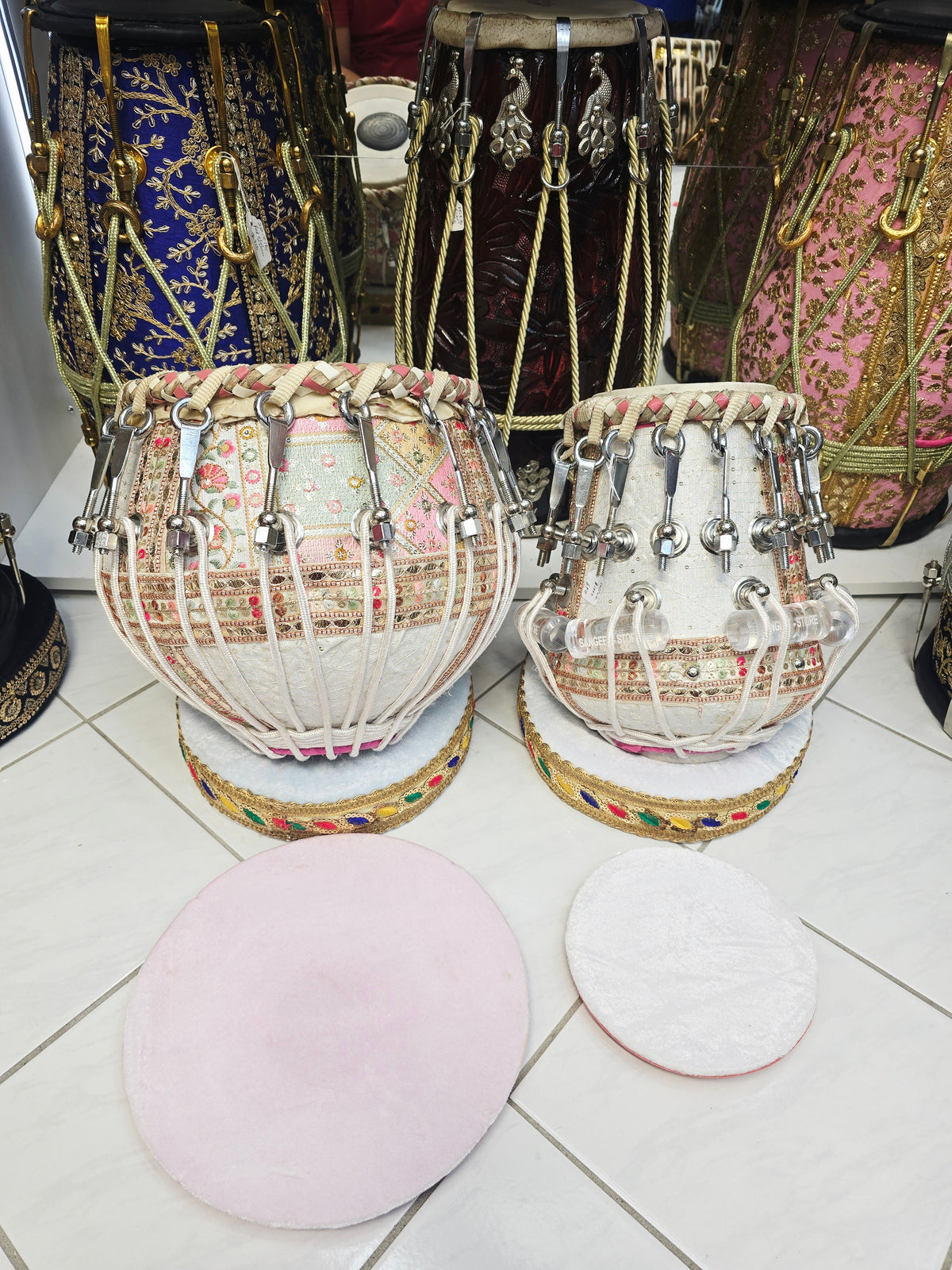 Gulabi Rajmahal – White & Pink Sherwani-Wrapped Bolted Tabla Set | 5⅝" B/C Red Sheesham Dayan & 9" Copper Bayan
