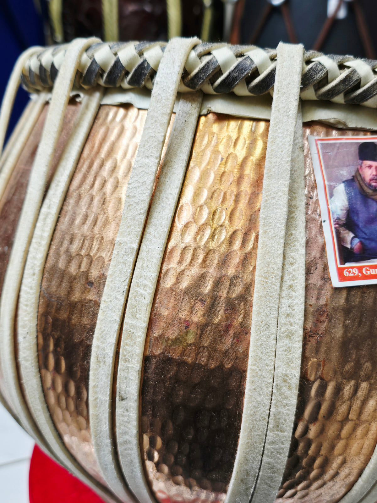 Tamra Raj – Mohd. Sharif Concert D/D# Tabla Set | 5.75" Red Sheesham Dayan + 9.25" Hand-Hammered Copper Bayan *Very Minor Cosmetic Blemishes
