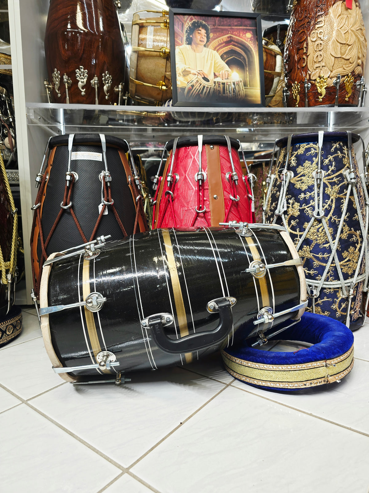 Kala Sona – Midnight Black & Metallic Gold Striped Student Dholak with Silver Pinstripes & Carrying Handle * Minor Cosmetic Blemishes