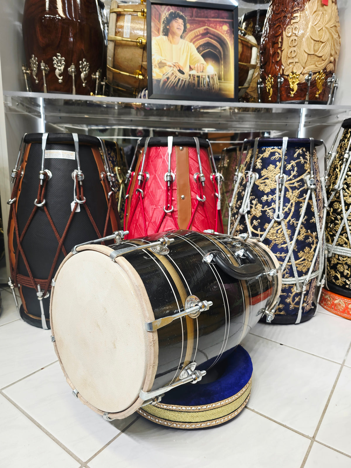 Kaal Rekha – Glossy Midnight Black & Antique Gold Striped Student Dholak with Silver Pinstripes & Carrying Handle *Minor Cosmetic Blemishes (B2)