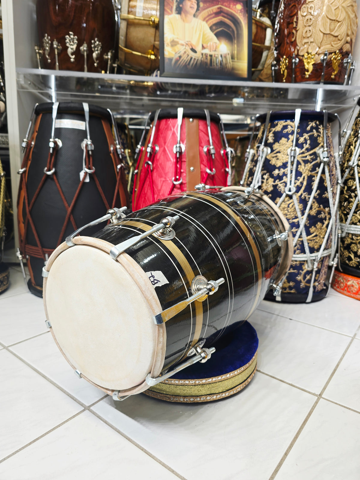 Kaal Rekha – Glossy Midnight Black & Antique Gold Striped Student Dholak with Silver Pinstripes & Carrying Handle *Minor Cosmetic Blemishes (B2)