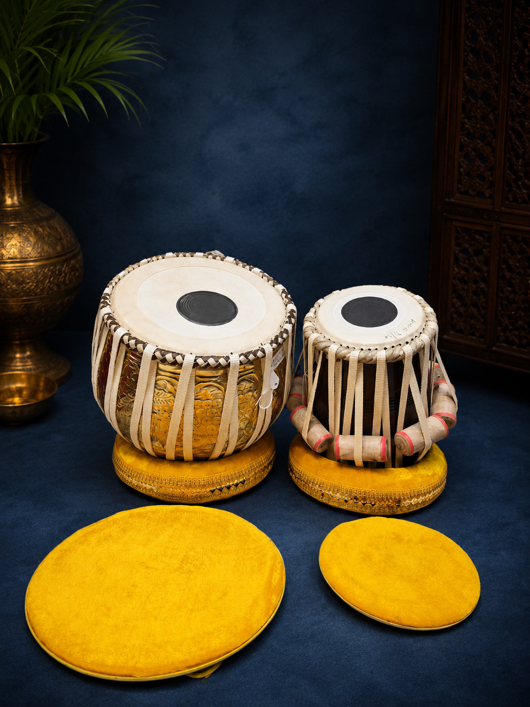 Golden Crest Student Tabla Set – 9.25" Gold-Plated Engraved Steel Bayan & 5.5" D/D# Red Sheesham Dayan (Very Minor Cosmetic Blemishes)