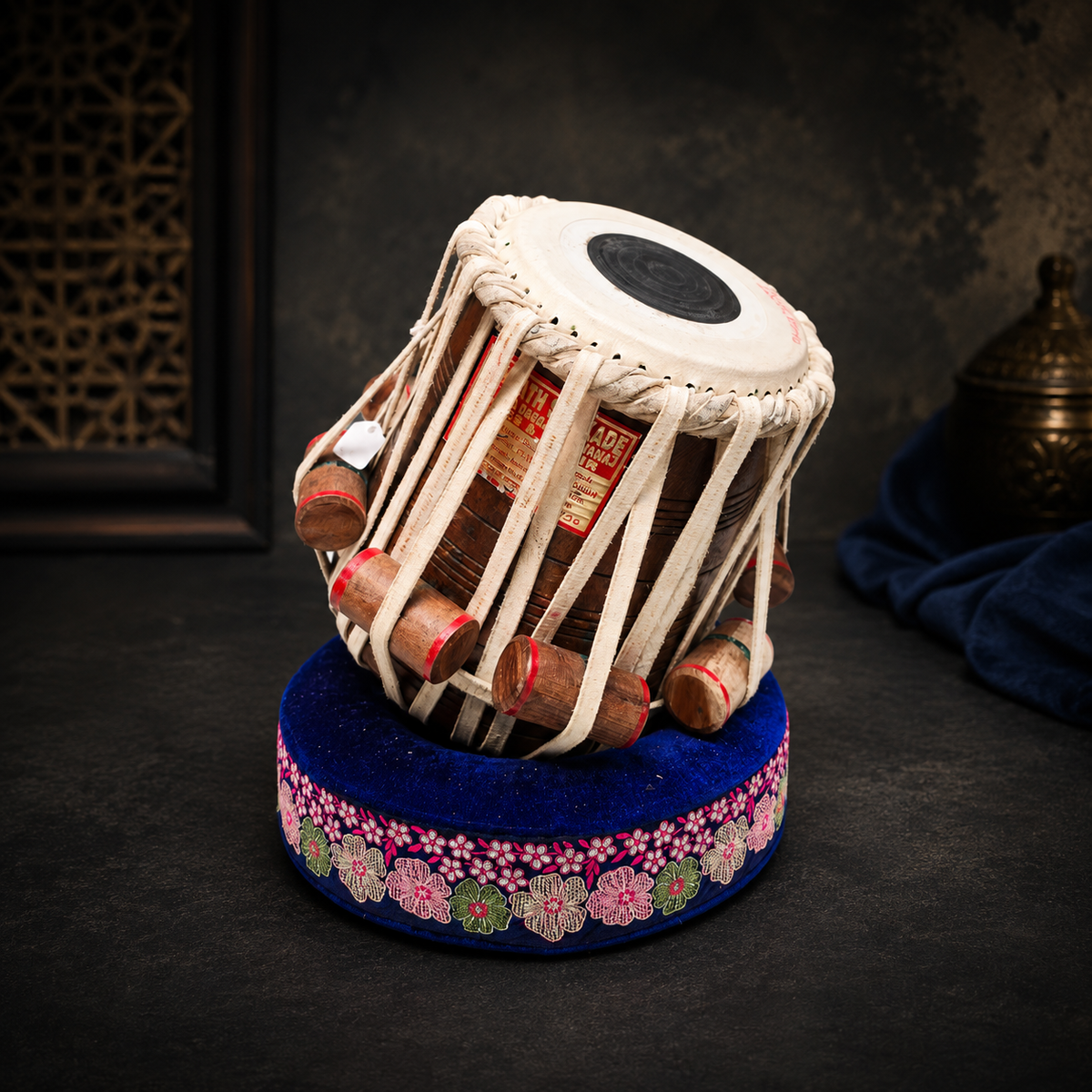Artisan Revival Kakade Dayan - 6" B/C Refurbished Red Sheesham Dayan with Iqbal Skin *Minor Cosmetic Blemishes & Barely Noticeable Open Note Vibration
