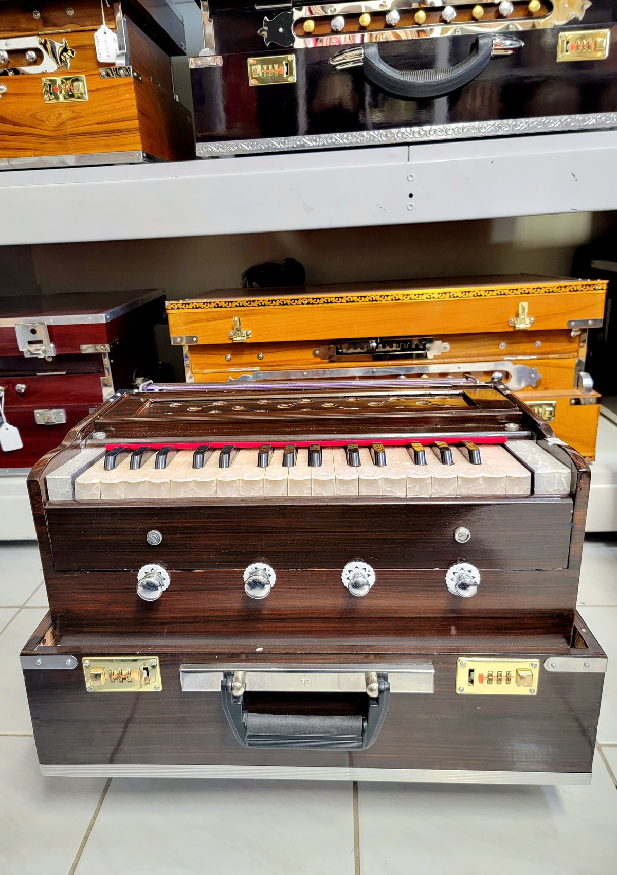 Refurbished 32 Keys 2 Reeds Pine Wood Traveller Harmonium - Sangeet Store