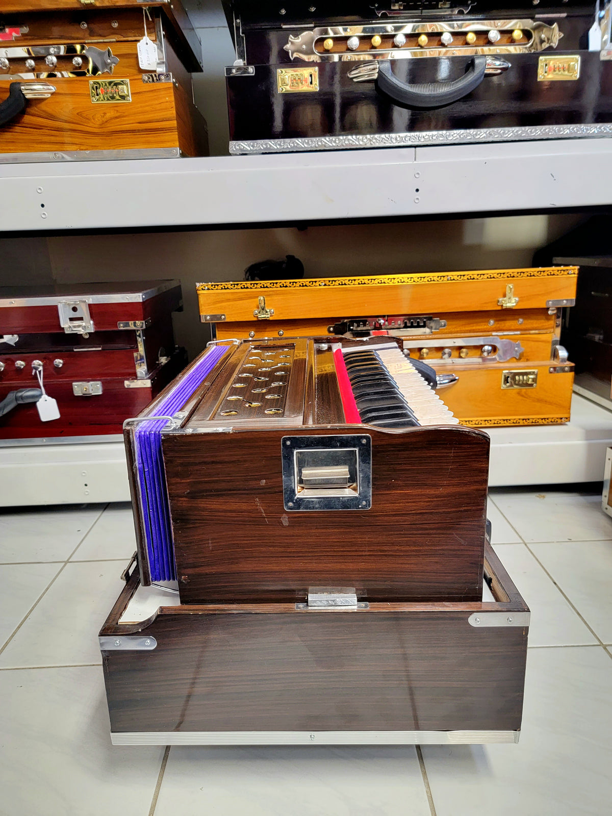 Refurbished 32 Keys 2 Reeds Pine Wood Traveller Harmonium - Sangeet Store